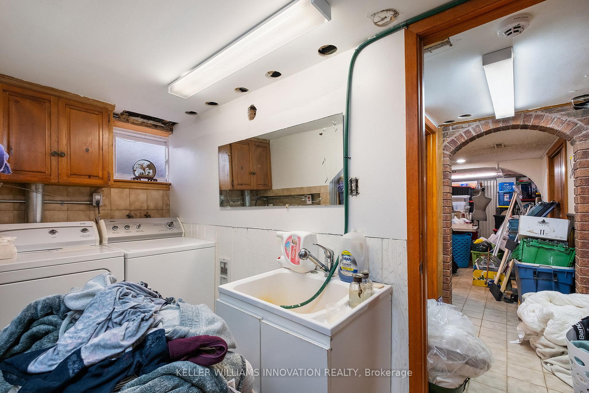 15 Rosewood Ave, Toronto, ON M8Z1X5 | 3 Bedroom 2 Bathroom Detached House | Image 10