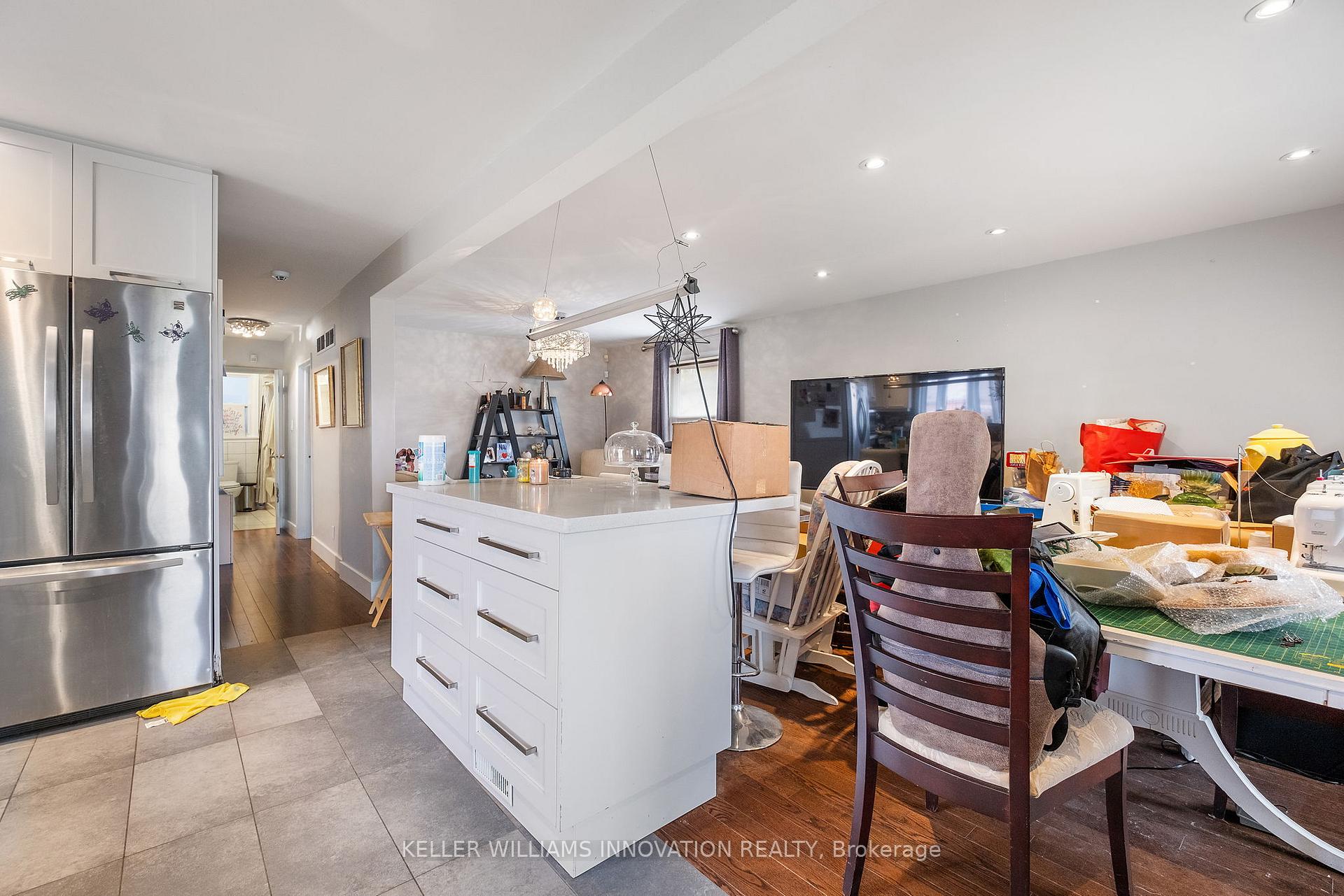 15 Rosewood Ave, Toronto, ON M8Z1X5 | 3 Bedroom 2 Bathroom Detached House | Image 12