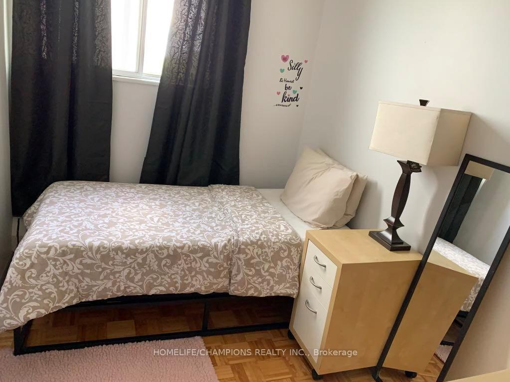 #706 - 50 Lotherton Ptwy, Toronto, ON M6B2G8 | 3 Bedroom 1 Bathroom Condo Apt | Image 14