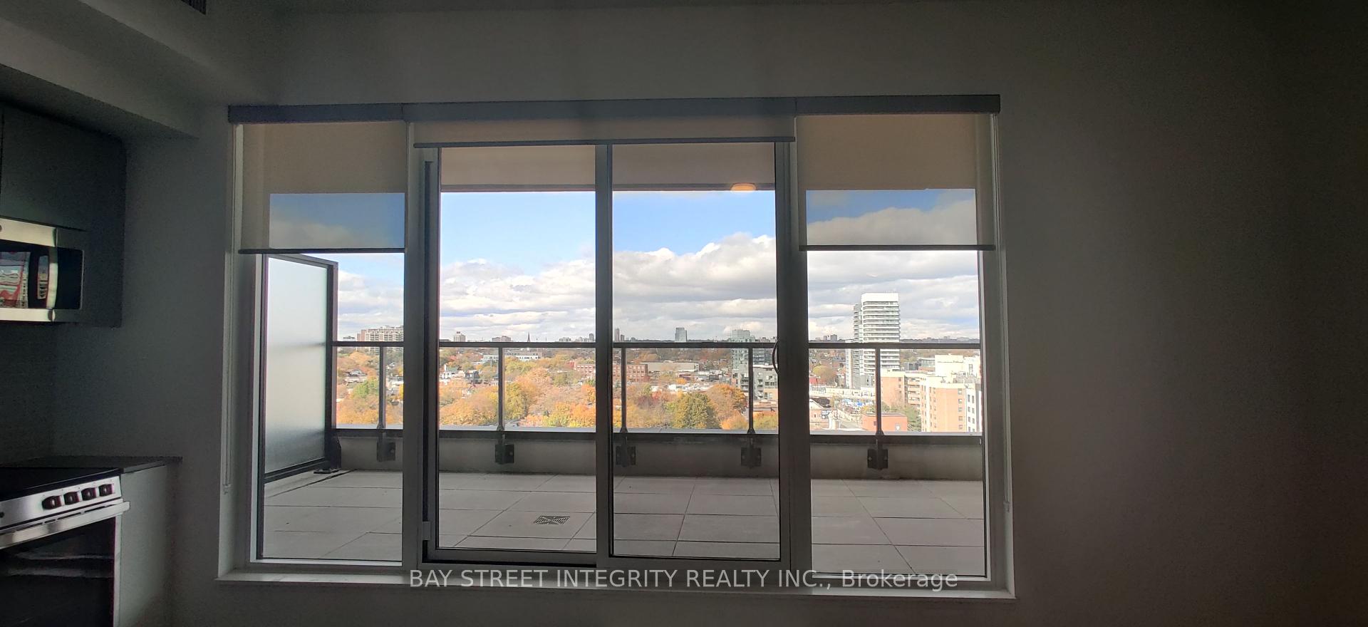 #1018 - 270 Dufferin St, Toronto, ON M6K3R4 | 2 Bedroom 2 Bathroom Condo Apt | Image 11