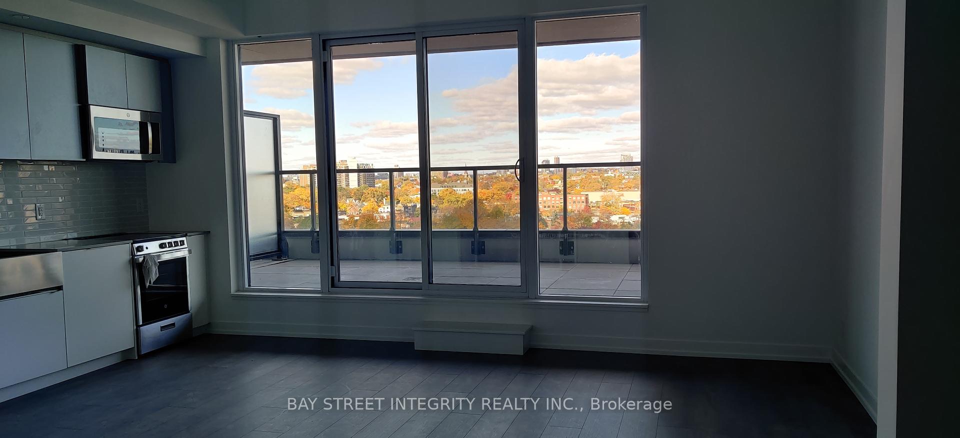 #1018 - 270 Dufferin St, Toronto, ON M6K3R4 | 2 Bedroom 2 Bathroom Condo Apt | Image 13