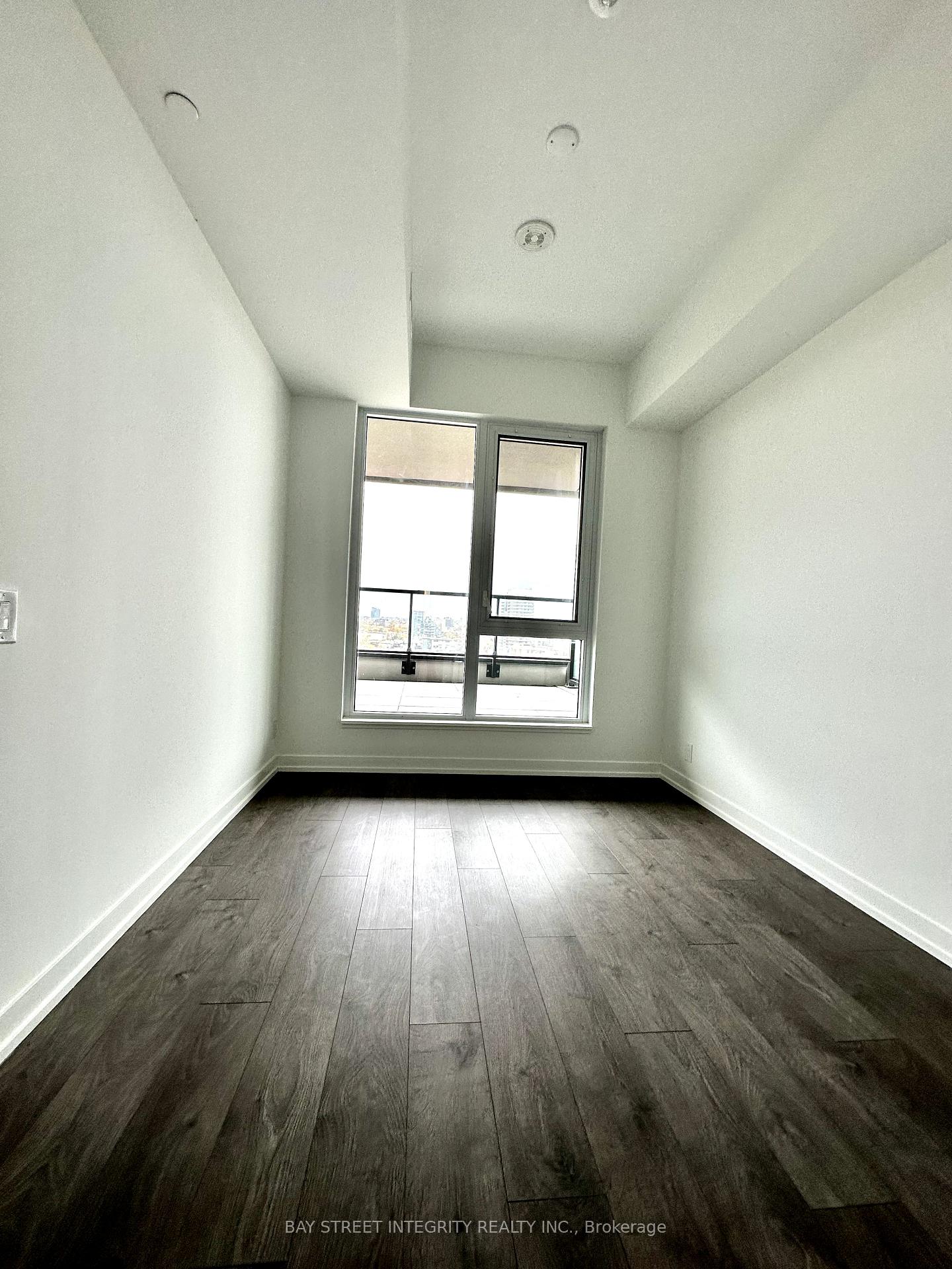 #1018 - 270 Dufferin St, Toronto, ON M6K3R4 | 2 Bedroom 2 Bathroom Condo Apt | Image 6