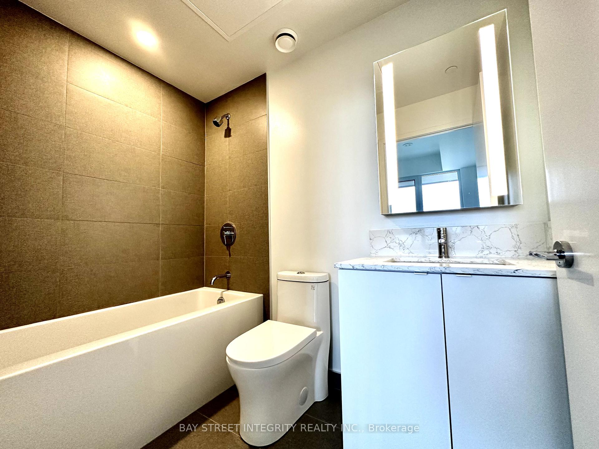 #1018 - 270 Dufferin St, Toronto, ON M6K3R4 | 2 Bedroom 2 Bathroom Condo Apt | Image 8