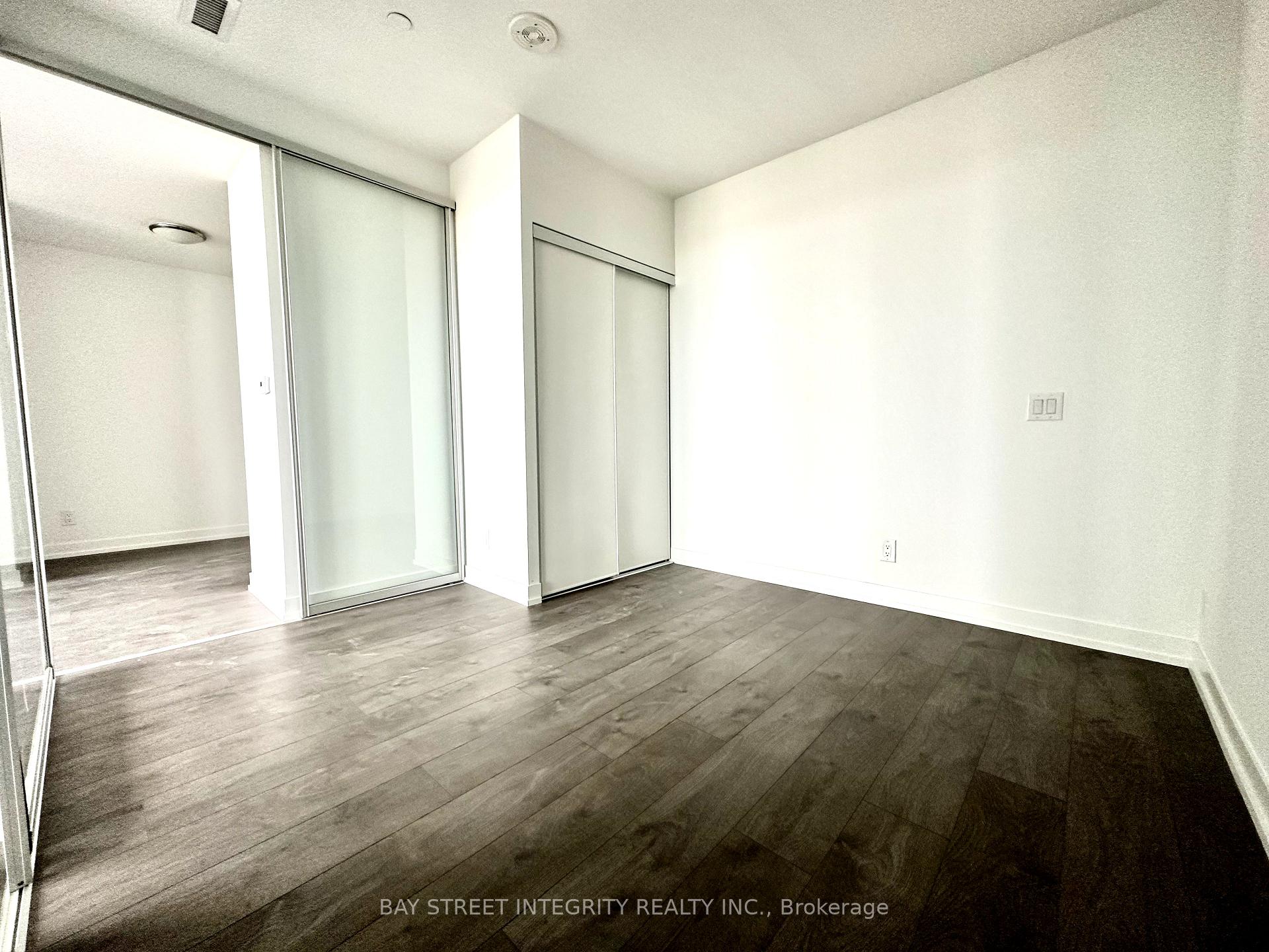 #1018 - 270 Dufferin St, Toronto, ON M6K3R4 | 2 Bedroom 2 Bathroom Condo Apt | Image 9