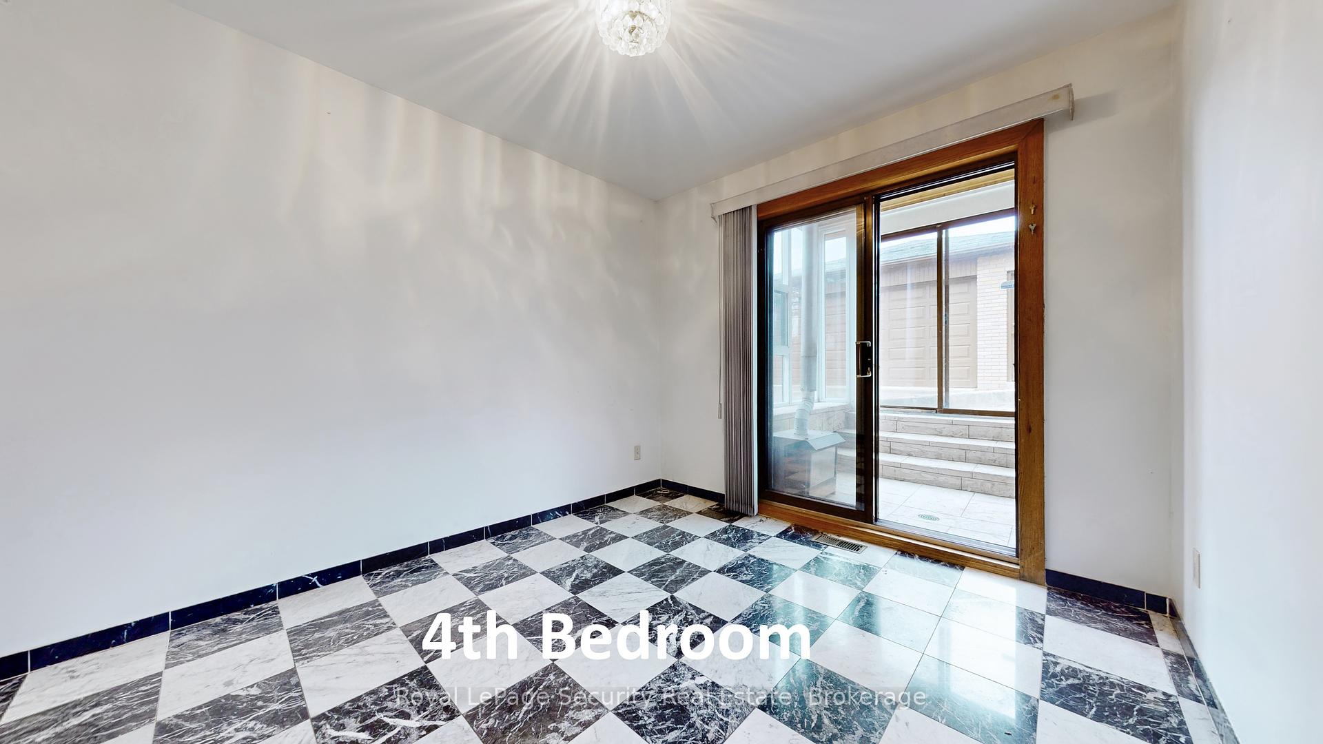 59 Roseglen Cres, Toronto, ON M3N1G7 | 4 Bedroom 2 Bathroom Detached House | Image 25