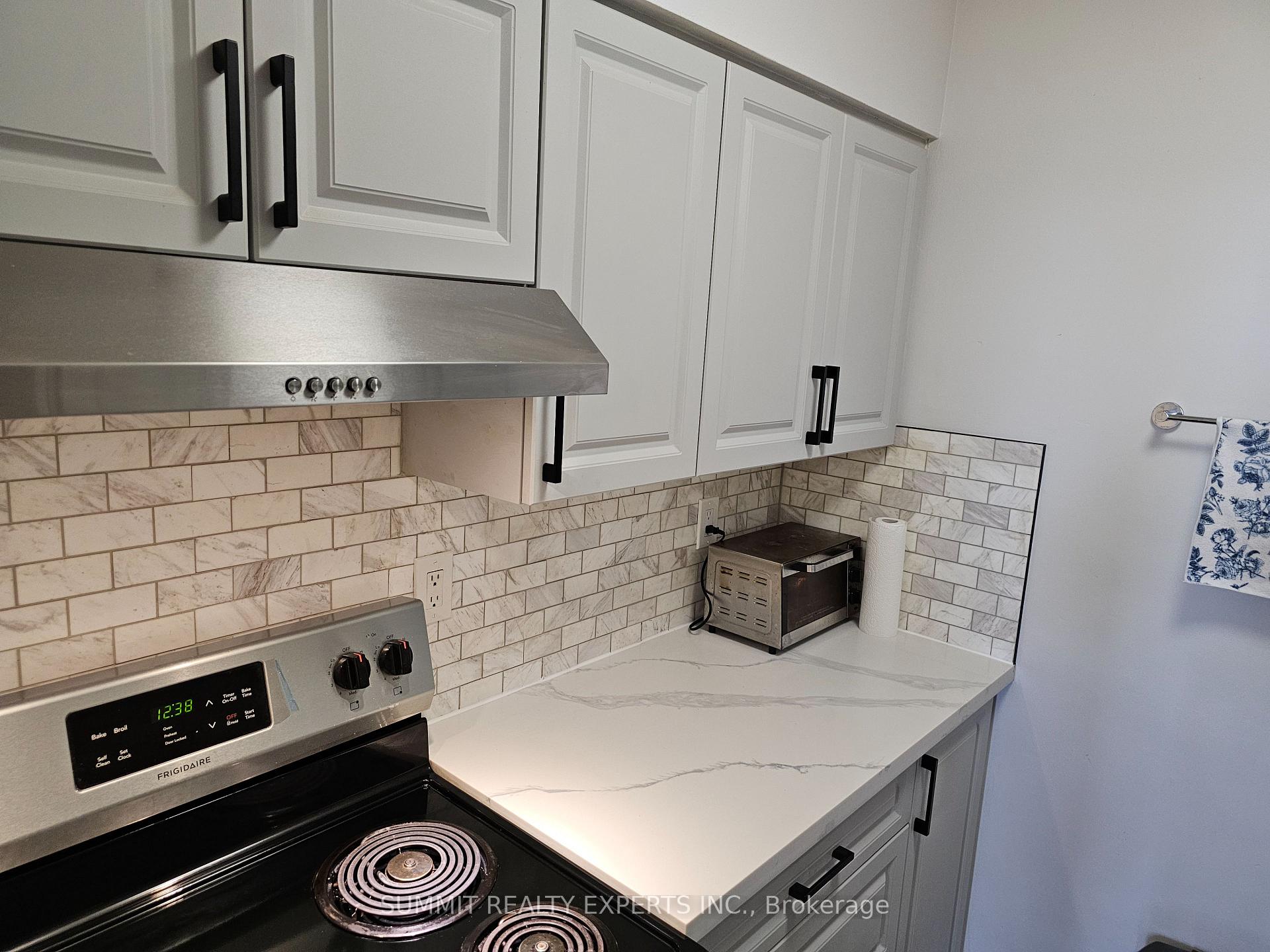 #1107 - 100 Lotherton Pkwy, Toronto, ON M6B2G8 | 3 Bedroom 1 Bathroom Condo Apt | Image 7