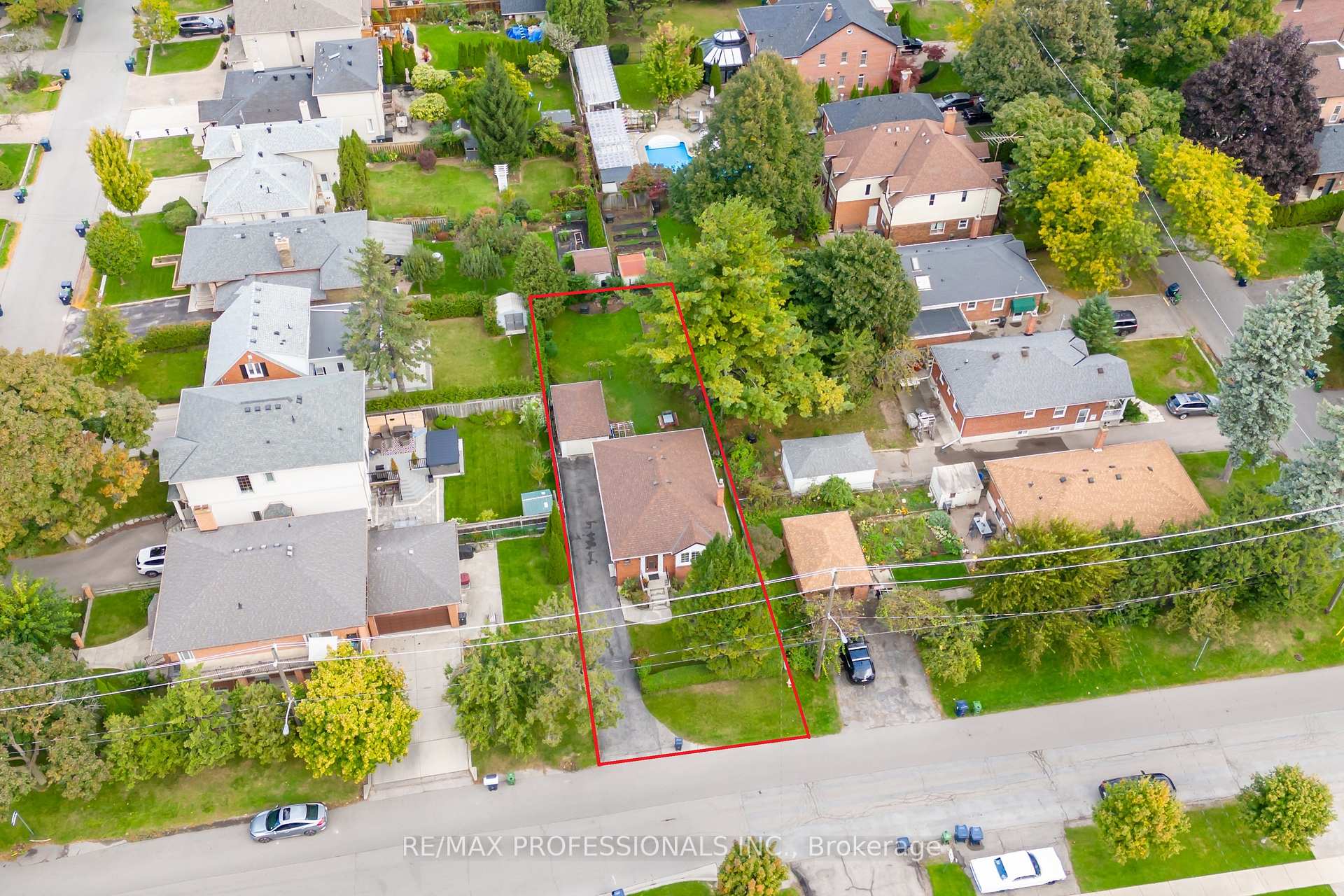 312 Dalesford Rd, Toronto, ON M8Y1G7 | 3 Bedroom 2 Bathroom Detached House | Image 6