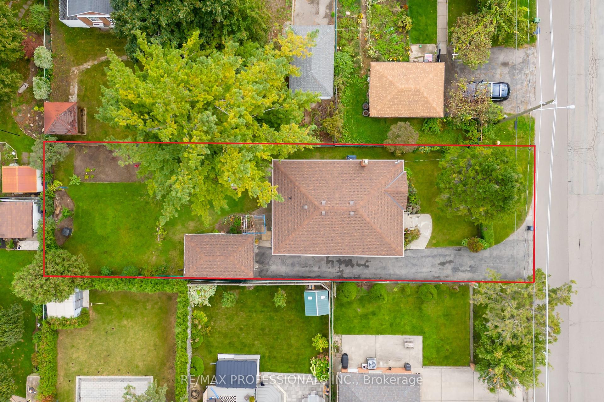 312 Dalesford Rd, Toronto, ON M8Y1G7 | 3 Bedroom 2 Bathroom Detached House | Image 7