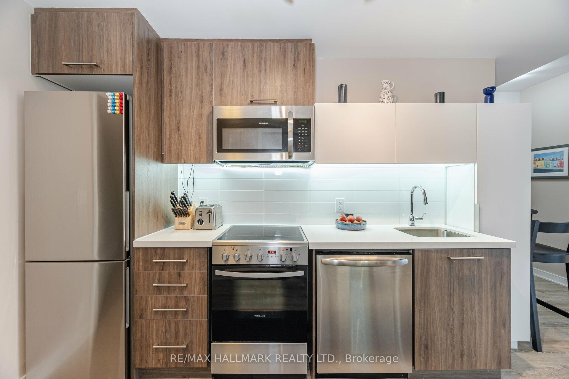 #502 - 1 Neighbourhood Lane, Toronto, ON M8Y0C2 | 1 Bedroom 1 Bathroom Condo Apt | Image 10