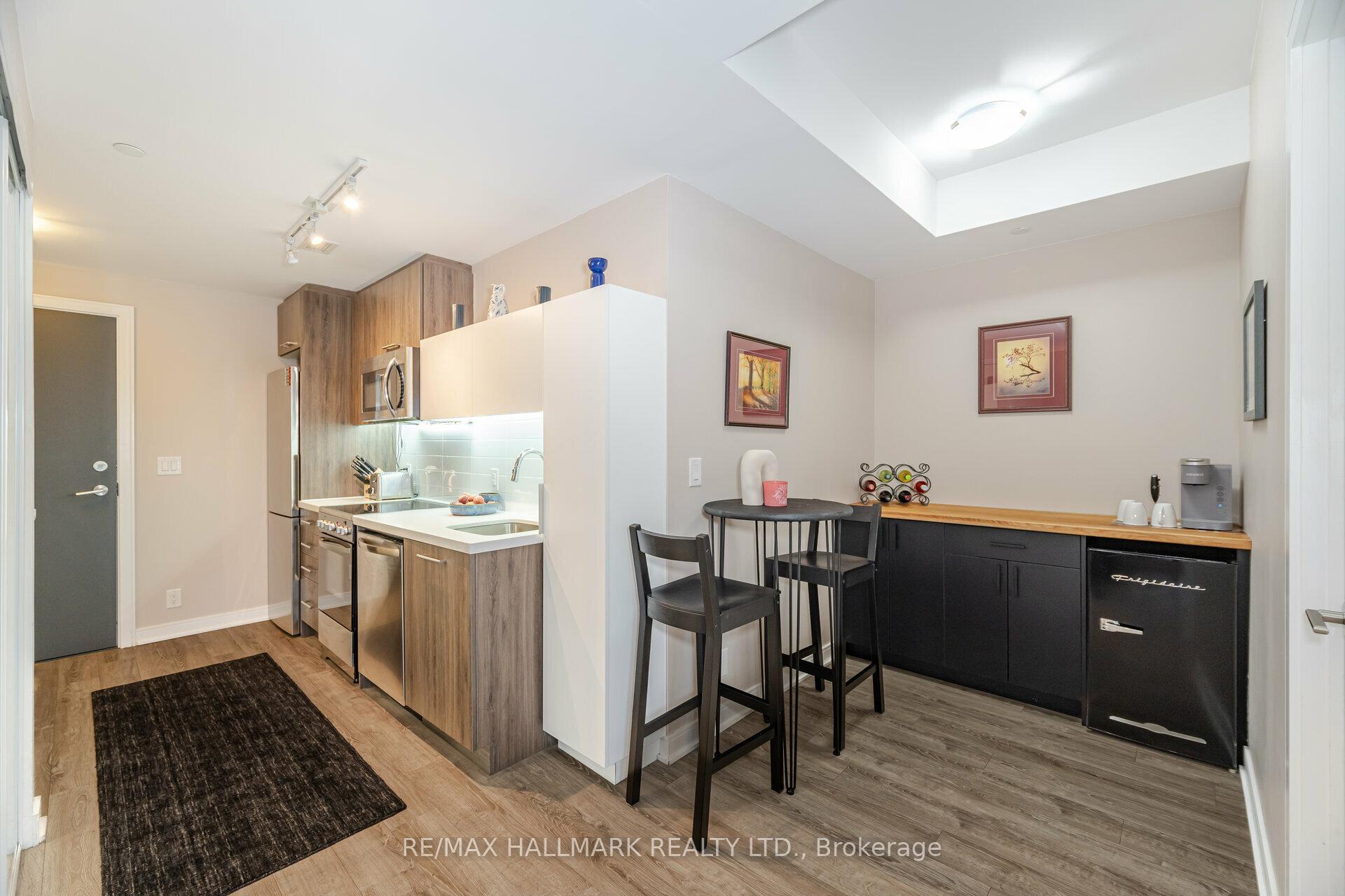 #502 - 1 Neighbourhood Lane, Toronto, ON M8Y0C2 | 1 Bedroom 1 Bathroom Condo Apt | Image 12