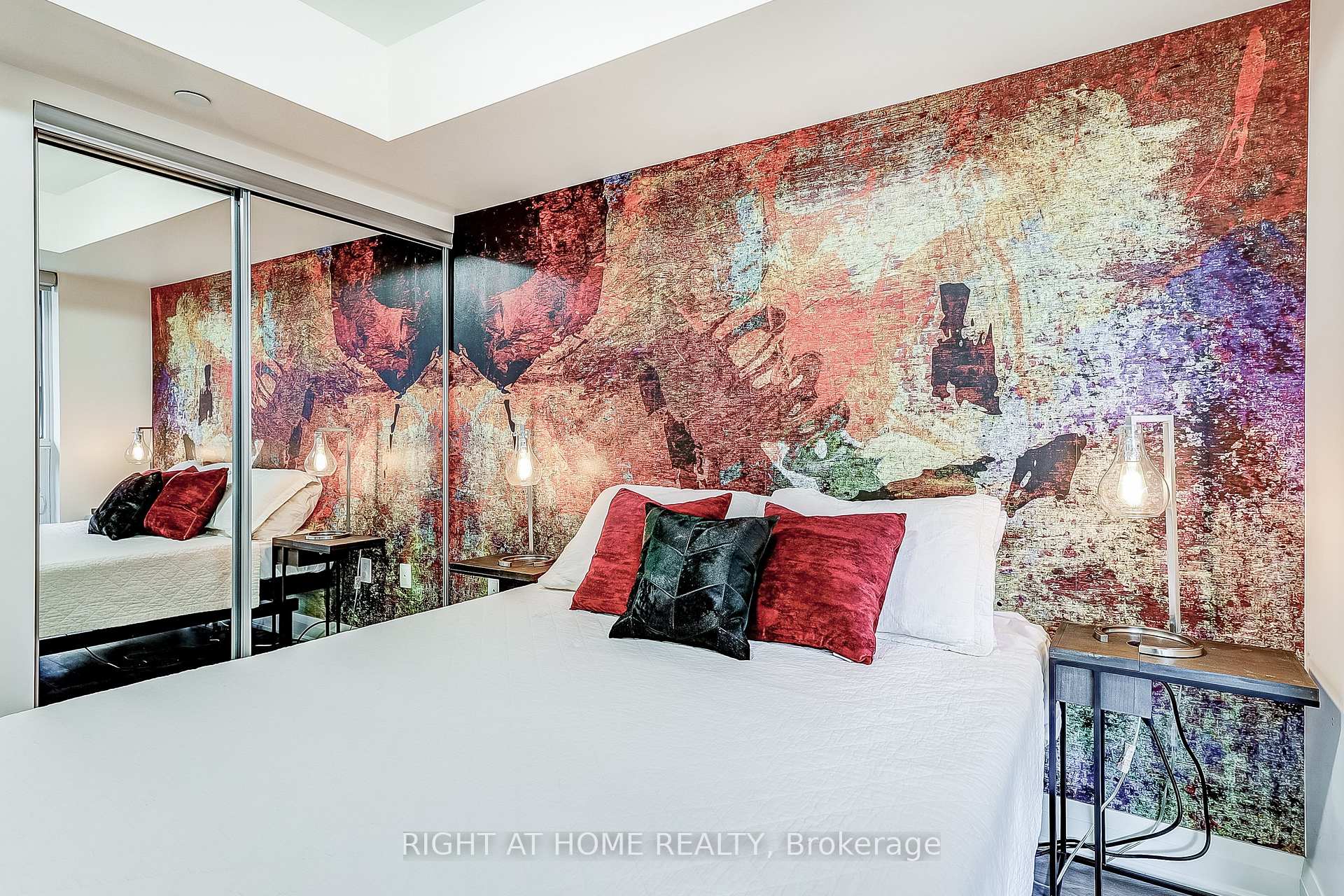 #520 - 3091 Dufferin St, Toronto, ON M6A0C4 | 1 Bedroom 1 Bathroom Condo Apt | Image 7