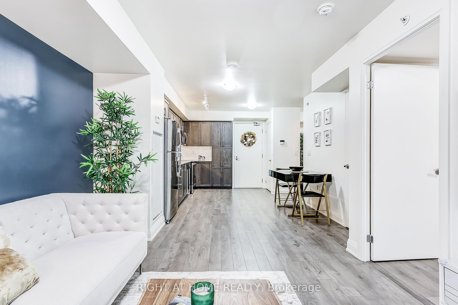 #520 - 3091 Dufferin St, Toronto, ON M6A0C4 | 1 Bedroom 1 Bathroom Condo Apt | Image 9