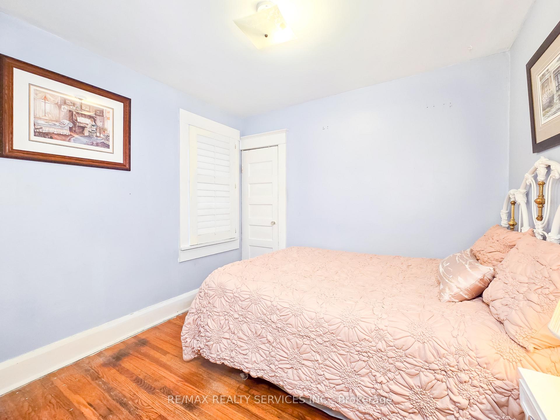 36 Seventh St, Toronto, ON M8V3B2 | 2 Bedroom 1 Bathroom Detached House | Image 20