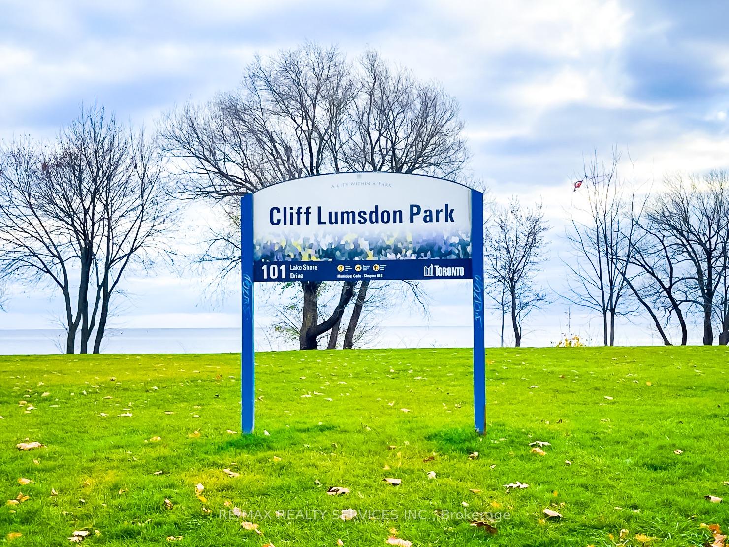 36 Seventh St, Toronto, ON M8V3B2 | 2 Bedroom 1 Bathroom Detached House | Image 24