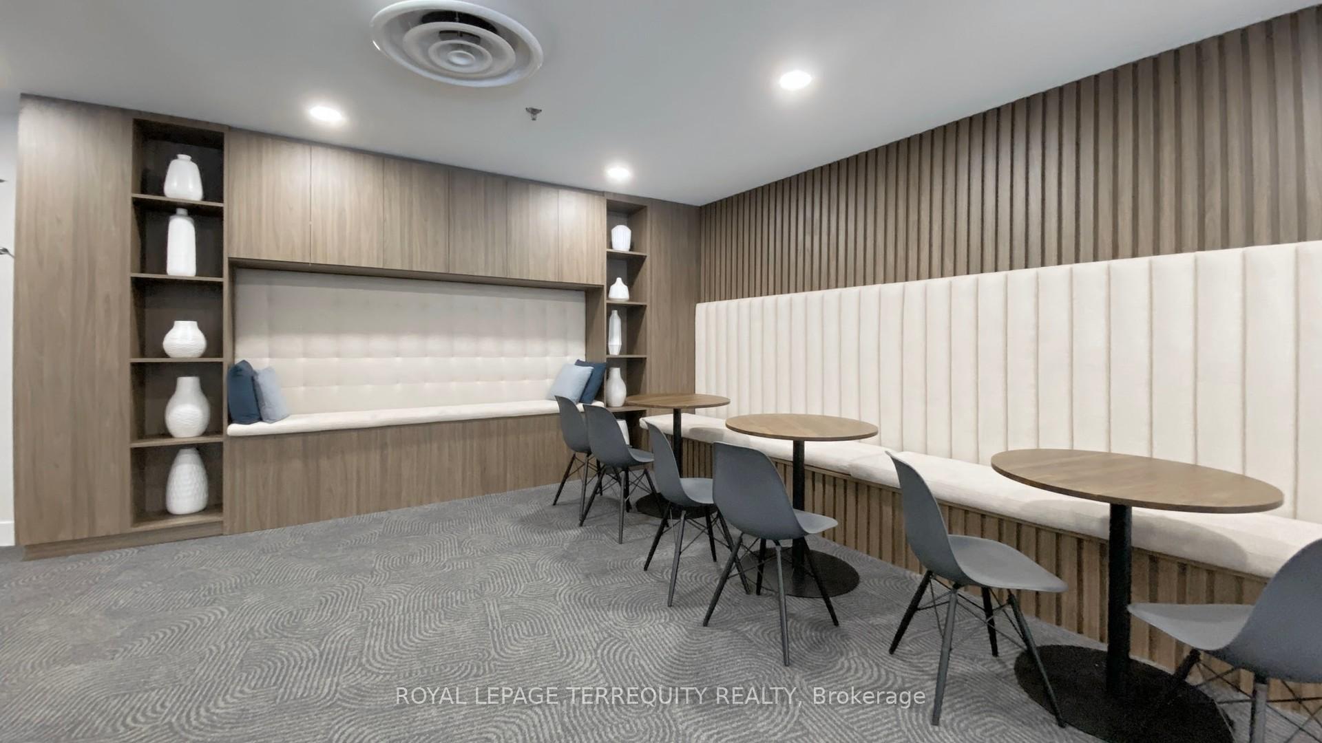 #511 - 20 Southport St, Toronto, ON M6S4Y8 | 1 Bedroom 1 Bathroom Condo Apt | Image 23