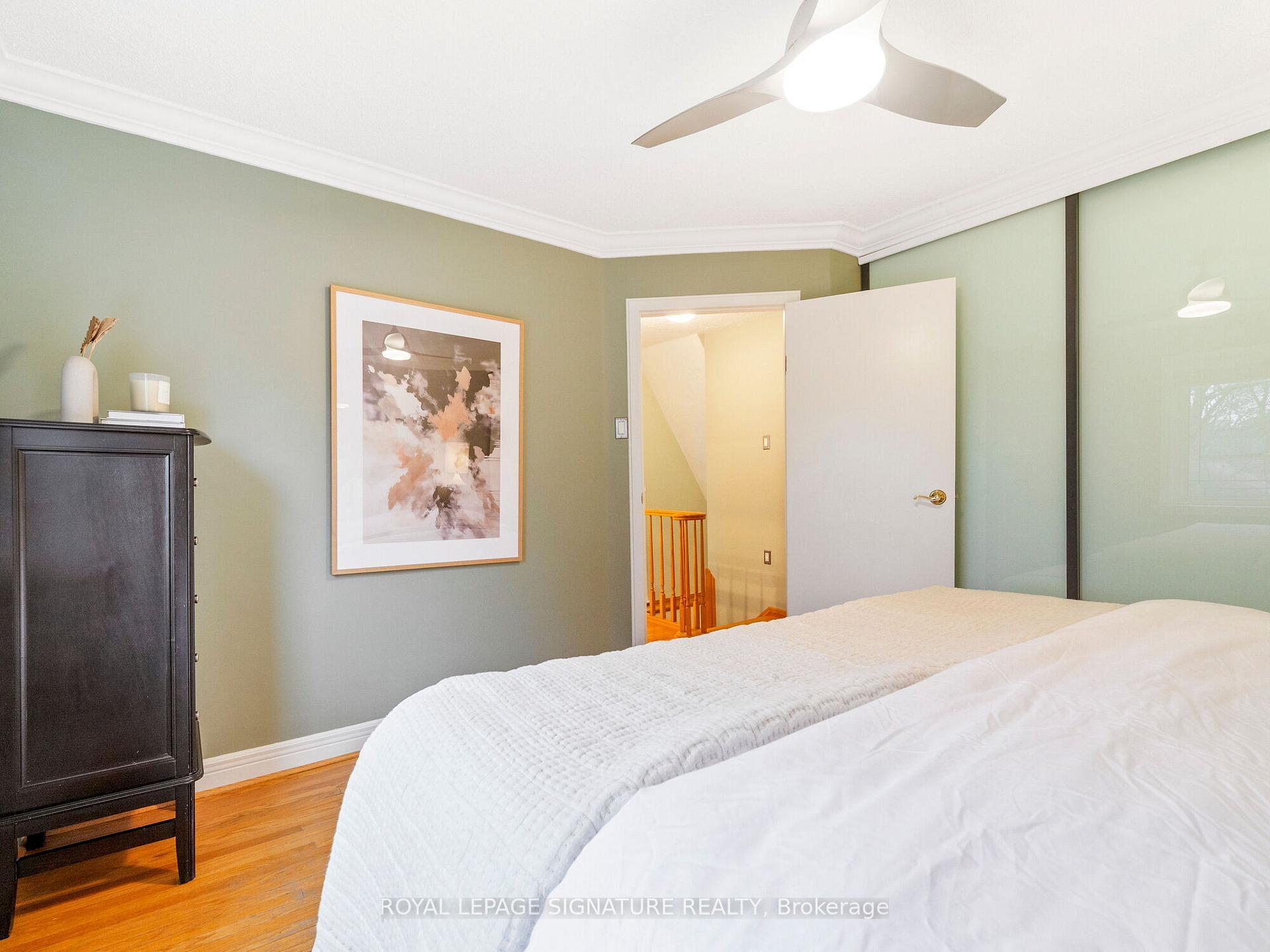 914 Royal York Rd, Toronto, ON M8Y2V7 | 3 Bedroom 2 Bathroom Detached House | Image 18