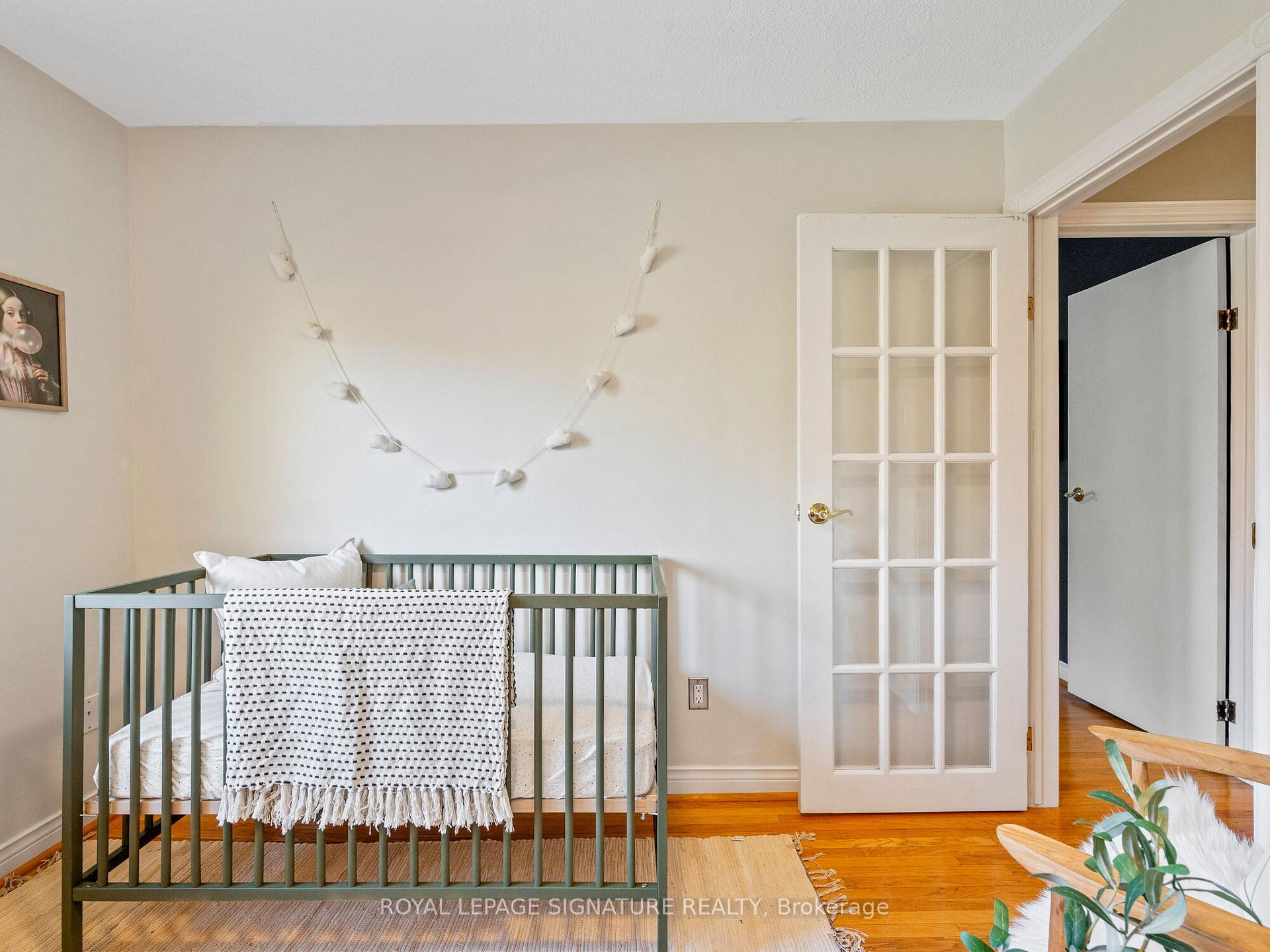 914 Royal York Rd, Toronto, ON M8Y2V7 | 3 Bedroom 2 Bathroom Detached House | Image 19