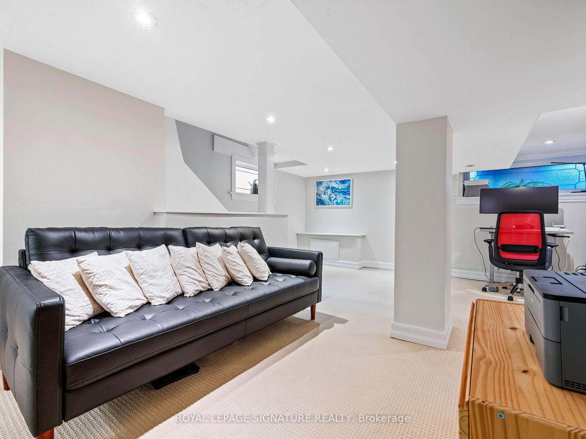 914 Royal York Rd, Toronto, ON M8Y2V7 | 3 Bedroom 2 Bathroom Detached House | Image 26