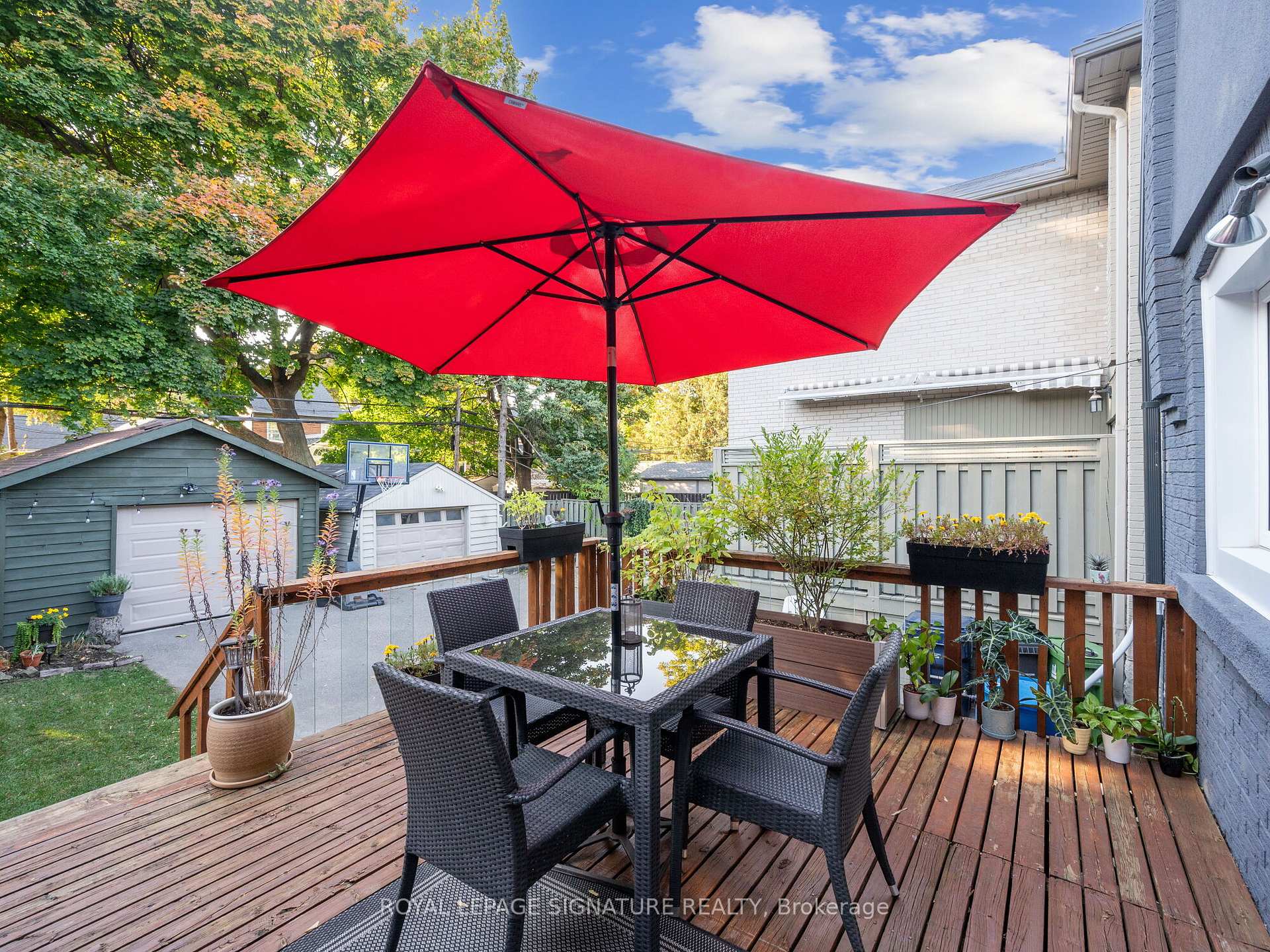 914 Royal York Rd, Toronto, ON M8Y2V7 | 3 Bedroom 2 Bathroom Detached House | Image 32