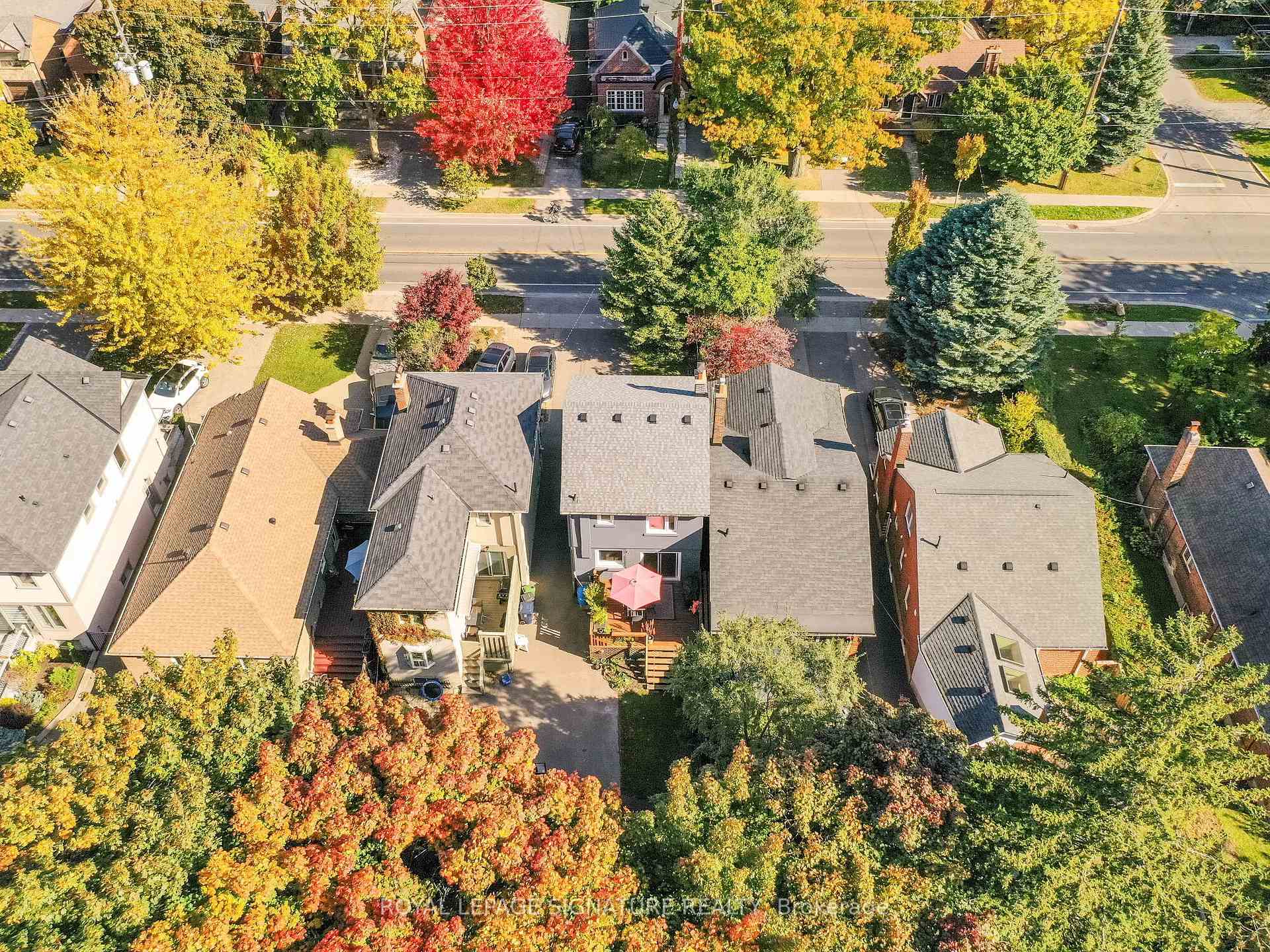 914 Royal York Rd, Toronto, ON M8Y2V7 | 3 Bedroom 2 Bathroom Detached House | Image 38