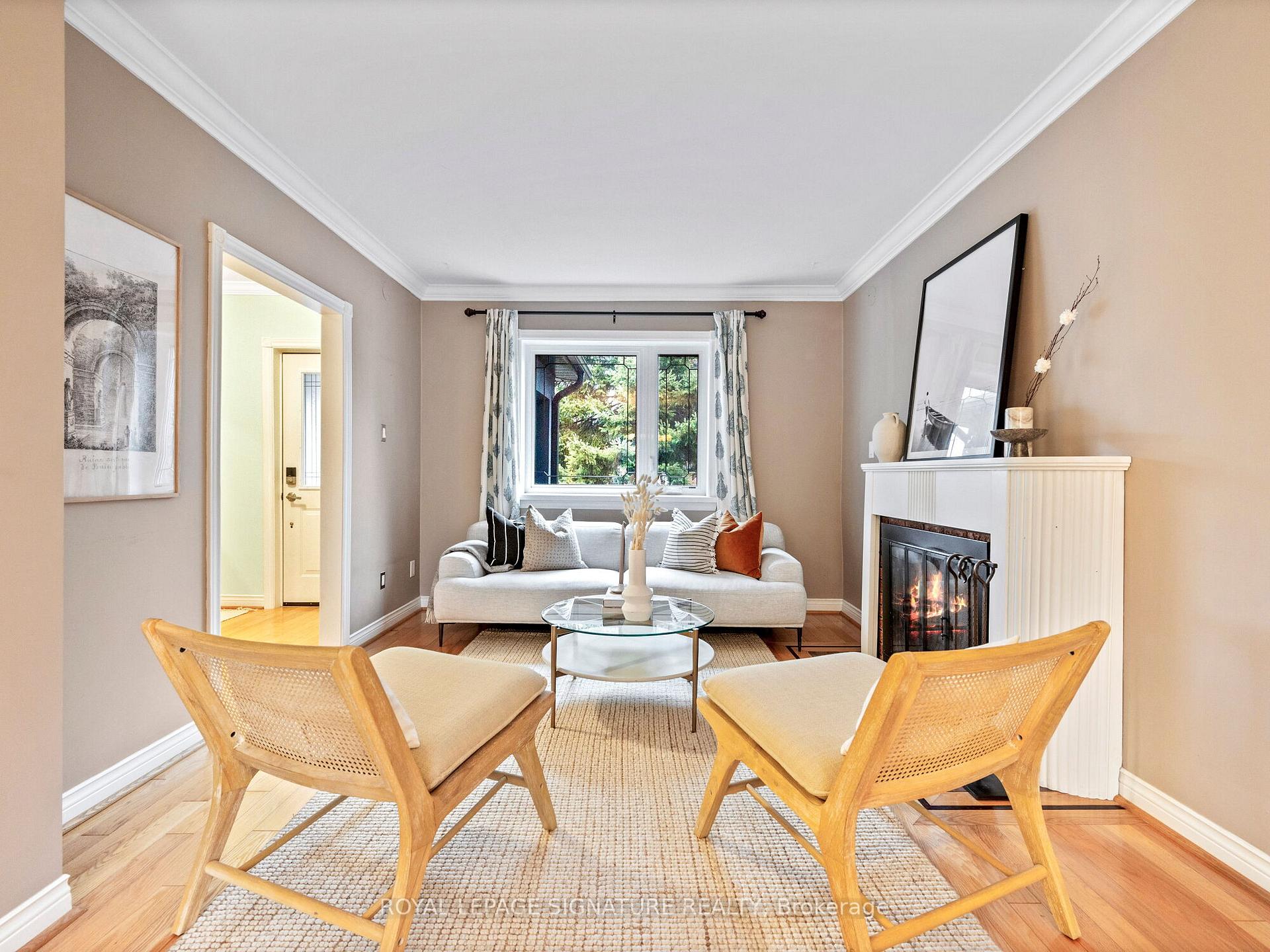 914 Royal York Rd, Toronto, ON M8Y2V7 | 3 Bedroom 2 Bathroom Detached House | Image 8