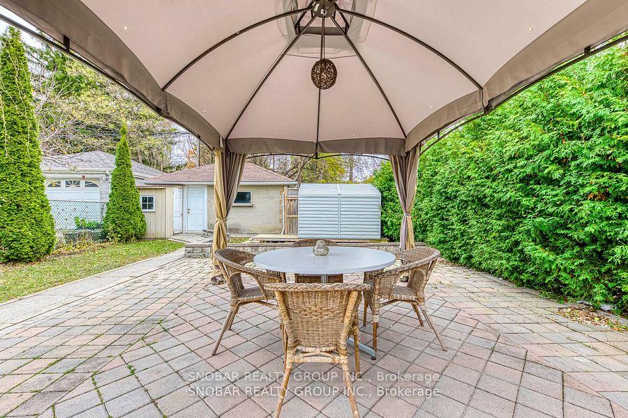 533A McRoberts Ave, Toronto, ON M6E4R5 | 3 Bedroom 2 Bathroom Detached House | Image 32