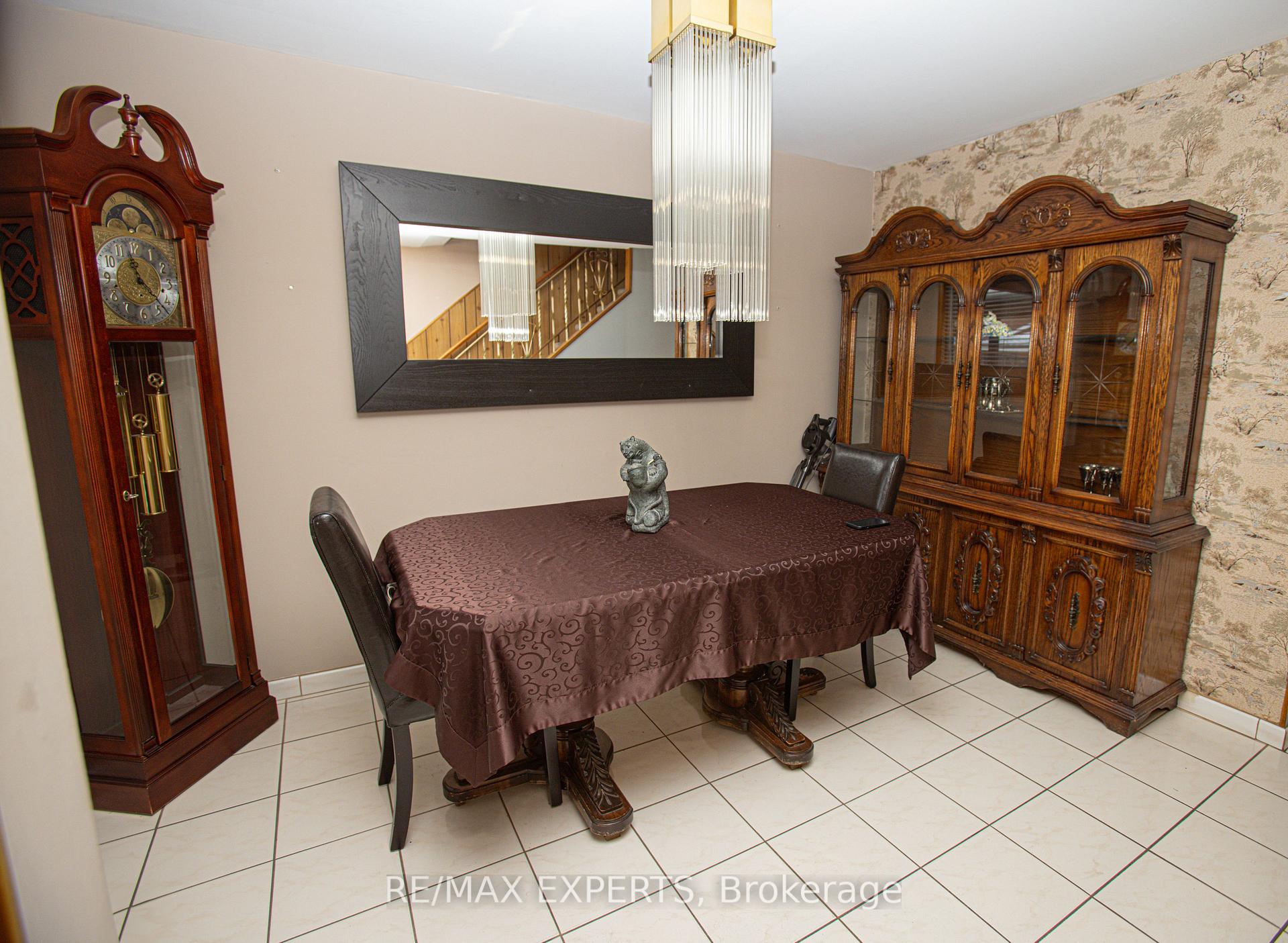 264 Nairn Ave, Toronto, ON M6E4H6 | 3 Bedroom 2 Bathroom Detached House | Image 5