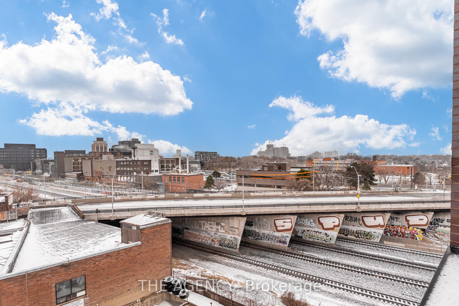 #711 - 383 Sorauren Ave, Toronto, ON M6R0A4 | 1 Bedroom 1 Bathroom Condo Apt | Image 24