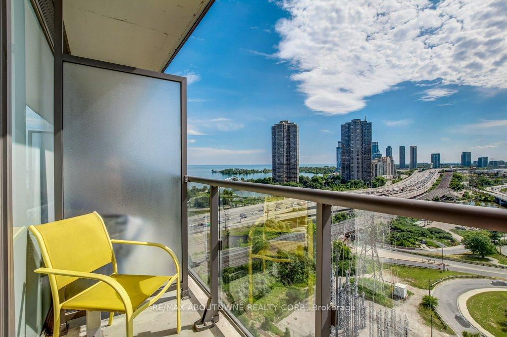#1508 - 105 The Queens Way, Toronto, ON M6S5B5 | 1 Bedroom 1 Bathroom Condo Apt | Image 11