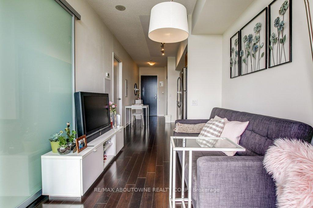 #1508 - 105 The Queens Way, Toronto, ON M6S5B5 | 1 Bedroom 1 Bathroom Condo Apt | Image 7