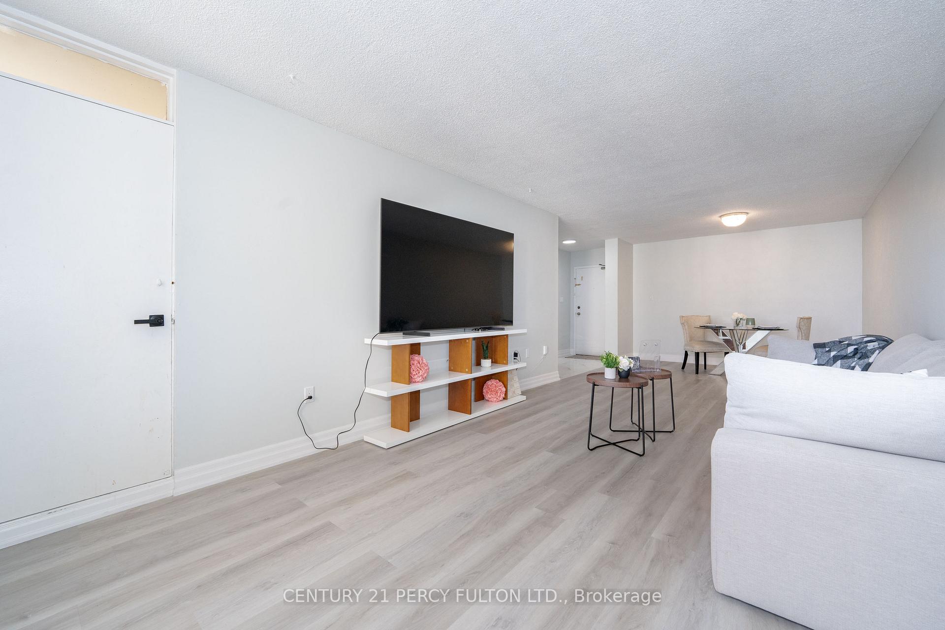 #2216 - 340 Dixon Rd, Toronto, ON M9R1T1 | 2 Bedroom 1 Bathroom Condo Apt | Image 6