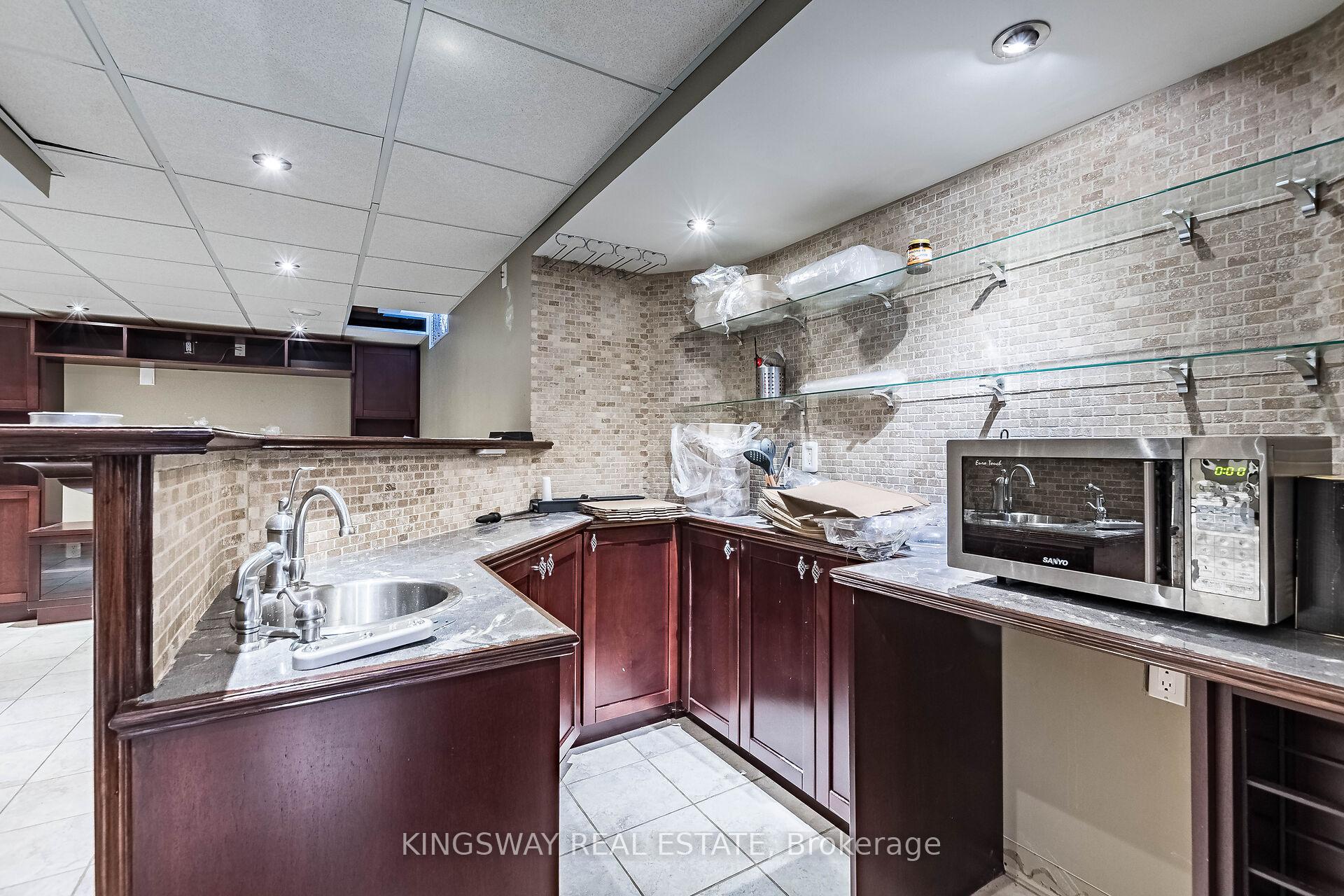 767 Sombrero Way, Mississauga, ON L5W1S8 | 4 Bedroom 4 Bathroom Detached House | Image 33