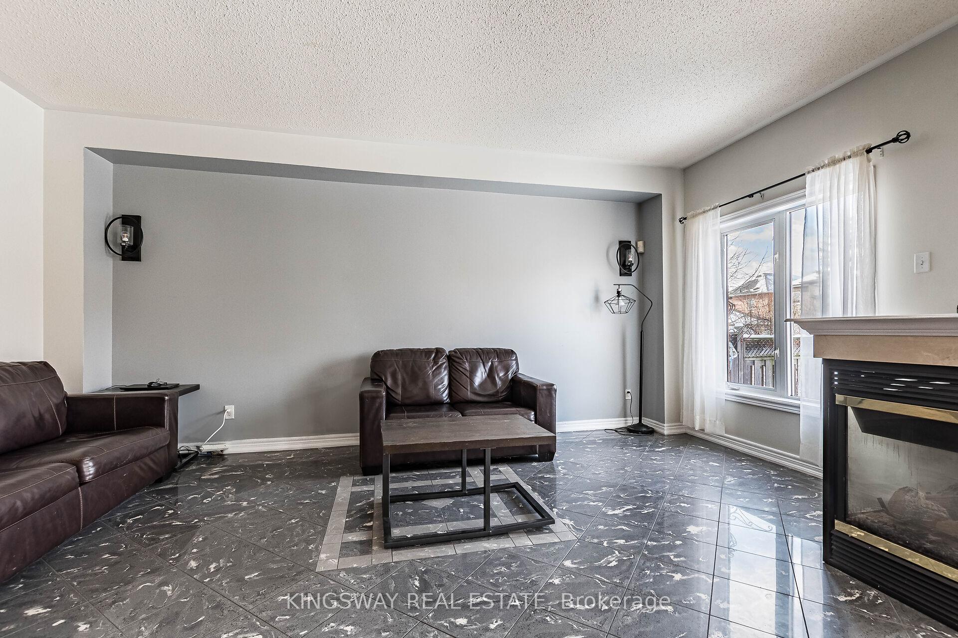 767 Sombrero Way, Mississauga, ON L5W1S8 | 4 Bedroom 4 Bathroom Detached House | Image 8