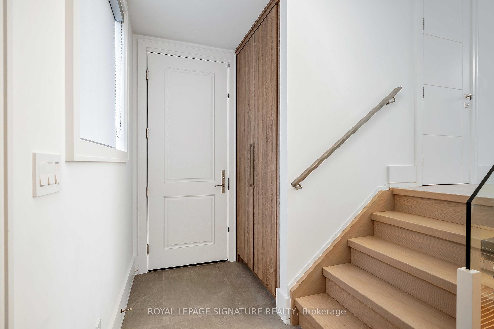 34 Edgecroft Rd, Toronto, ON M8Z2B6 | 4 Bedroom 5 Bathroom Detached House | Image 26