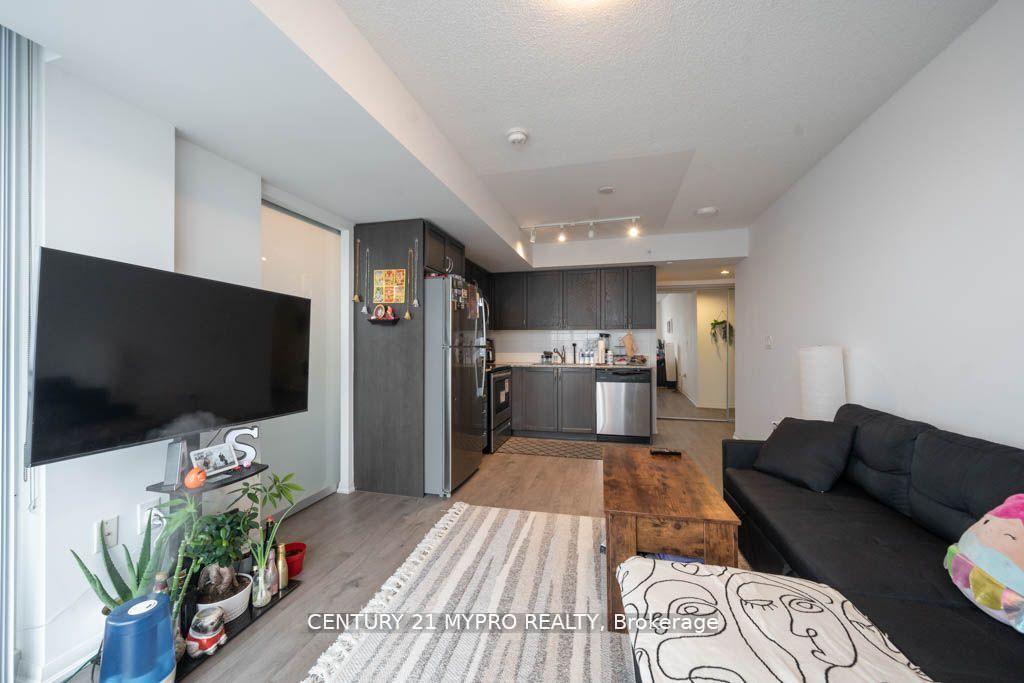#1003 - 3091 Dufferin St, Toronto, ON M6A0C4 | 1 Bedroom 1 Bathroom Condo Apt | Image 15