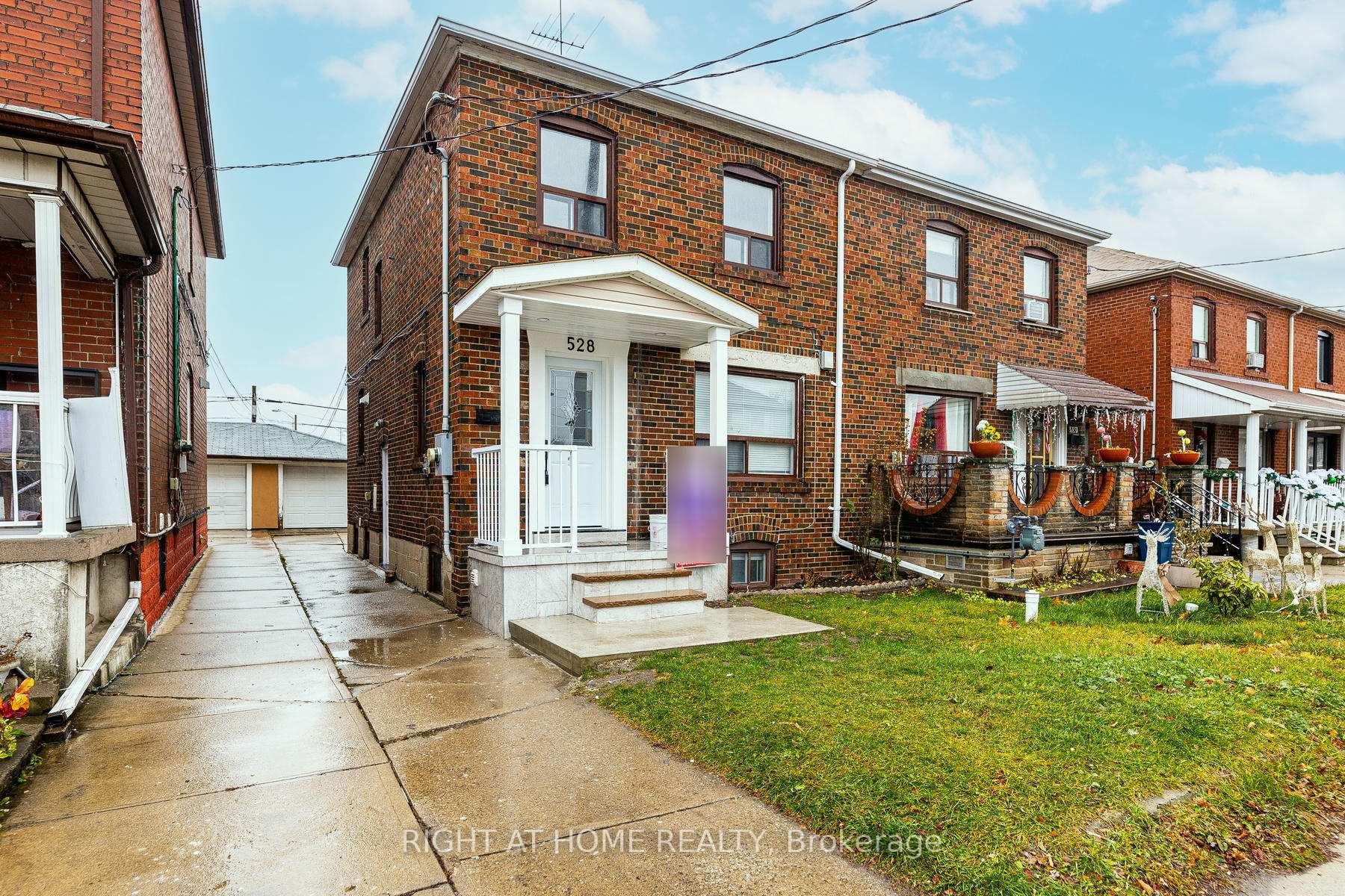 528 Old Weston Rd, Toronto, ON M6N3B1 | 3 Bedroom 2 Bathroom Semi-Detached House | Image 2