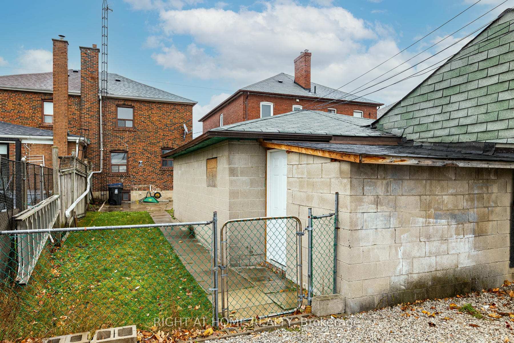 528 Old Weston Rd, Toronto, ON M6N3B1 | 3 Bedroom 2 Bathroom Semi-Detached House | Image 36