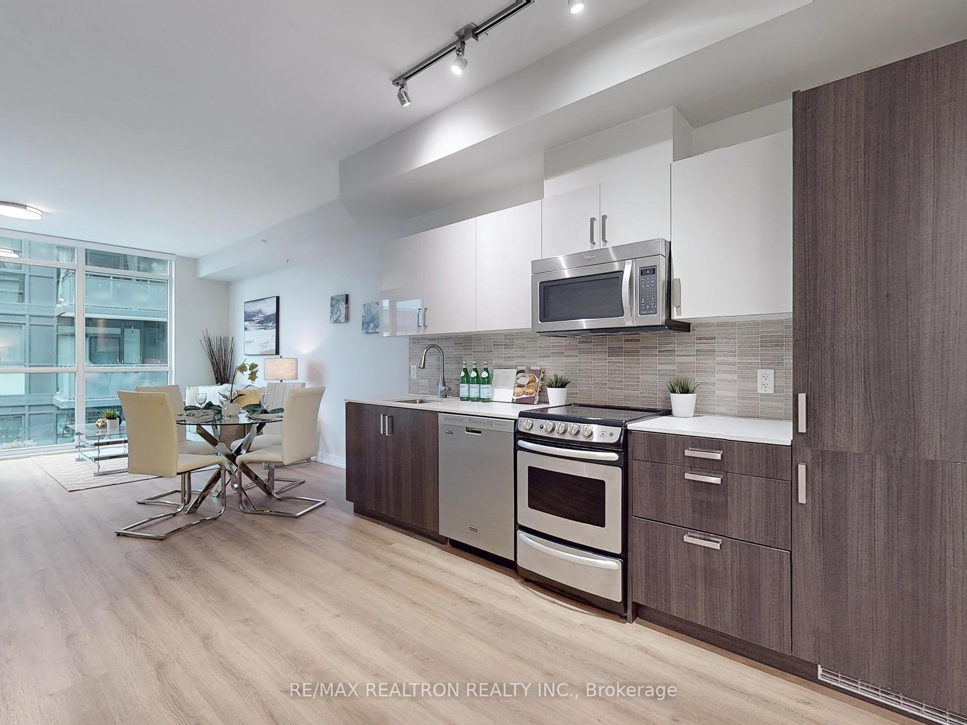 #302 - 36 Howard Park Ave, Toronto, ON M6R1V5 | 1 Bedroom 1 Bathroom Condo Apt | Image 13