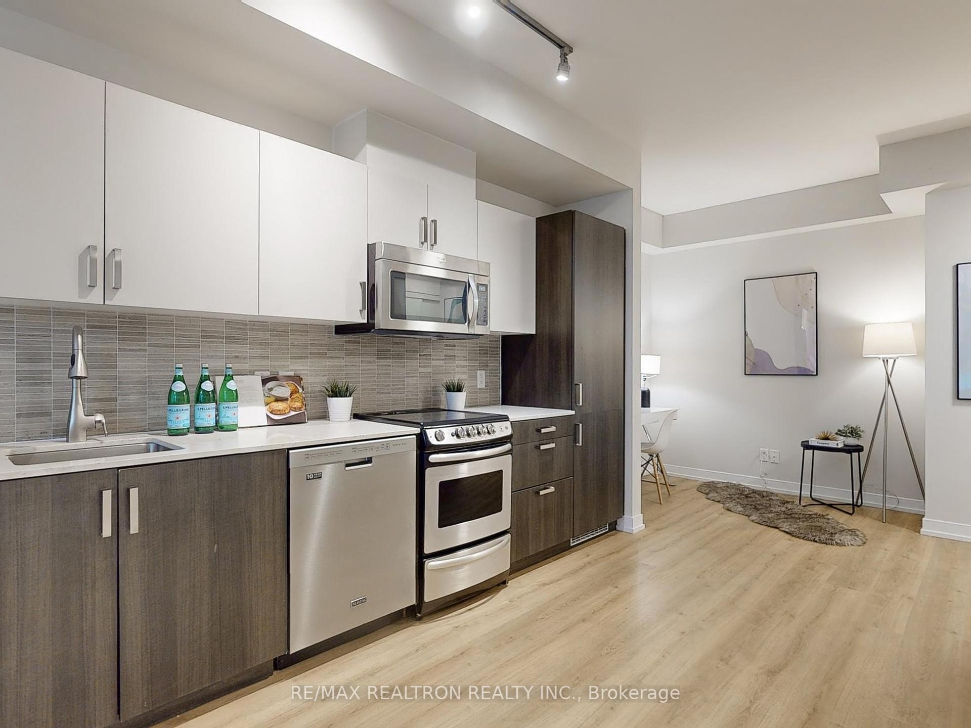 #302 - 36 Howard Park Ave, Toronto, ON M6R1V5 | 1 Bedroom 1 Bathroom Condo Apt | Image 17