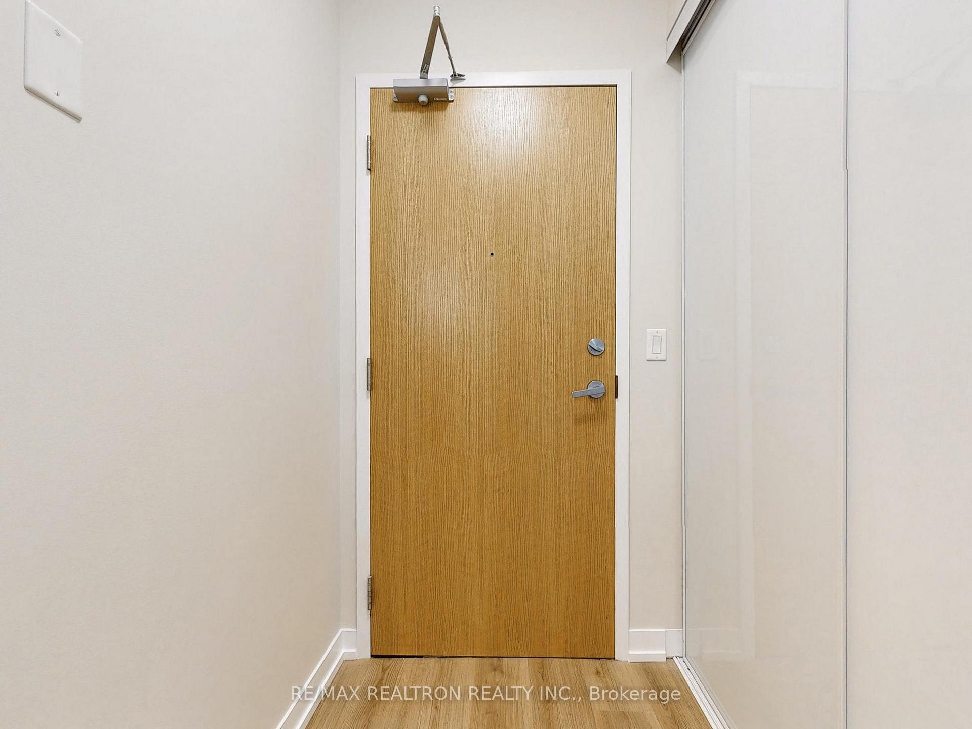 #302 - 36 Howard Park Ave, Toronto, ON M6R1V5 | 1 Bedroom 1 Bathroom Condo Apt | Image 25