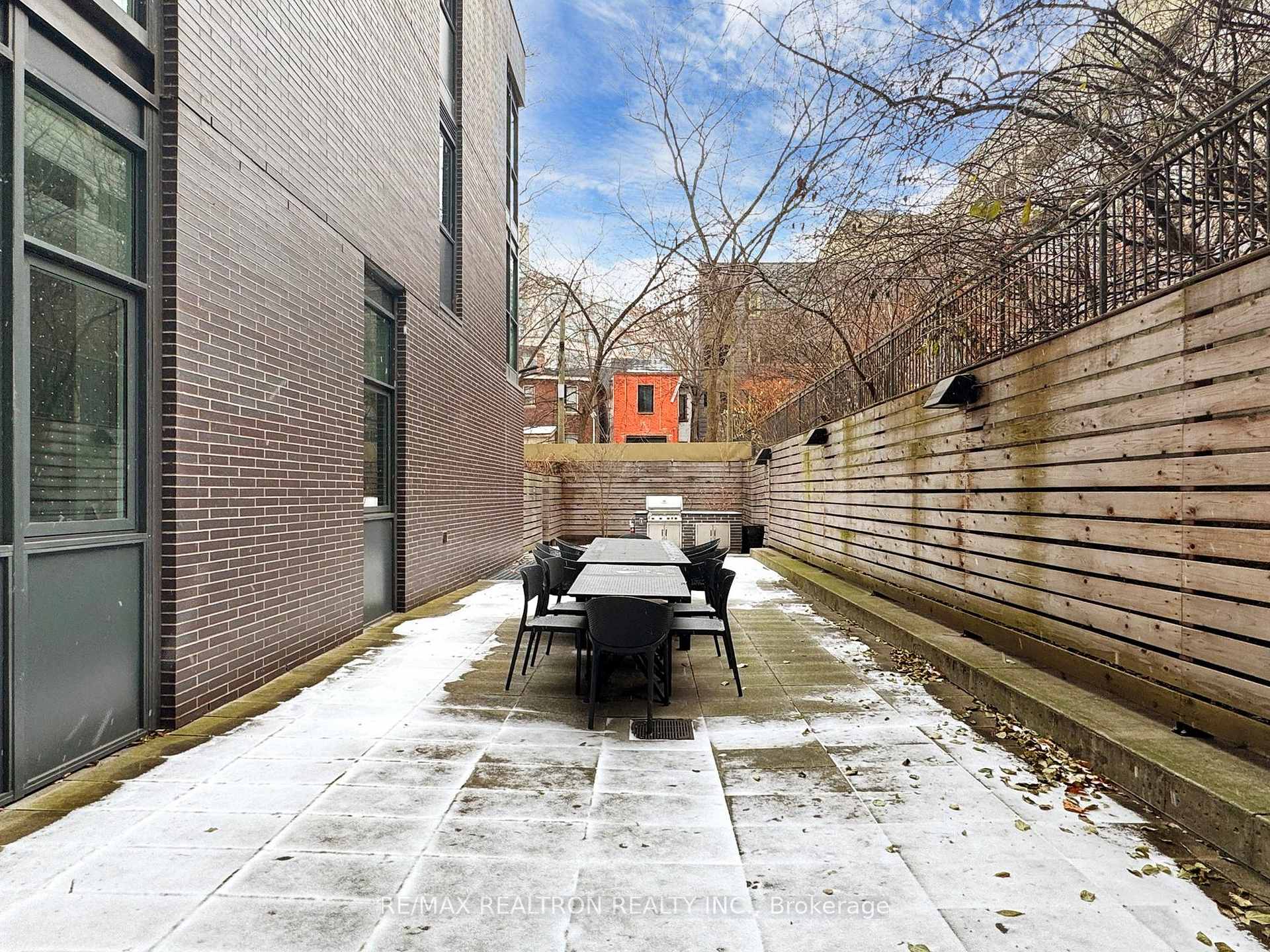 #302 - 36 Howard Park Ave, Toronto, ON M6R1V5 | 1 Bedroom 1 Bathroom Condo Apt | Image 39