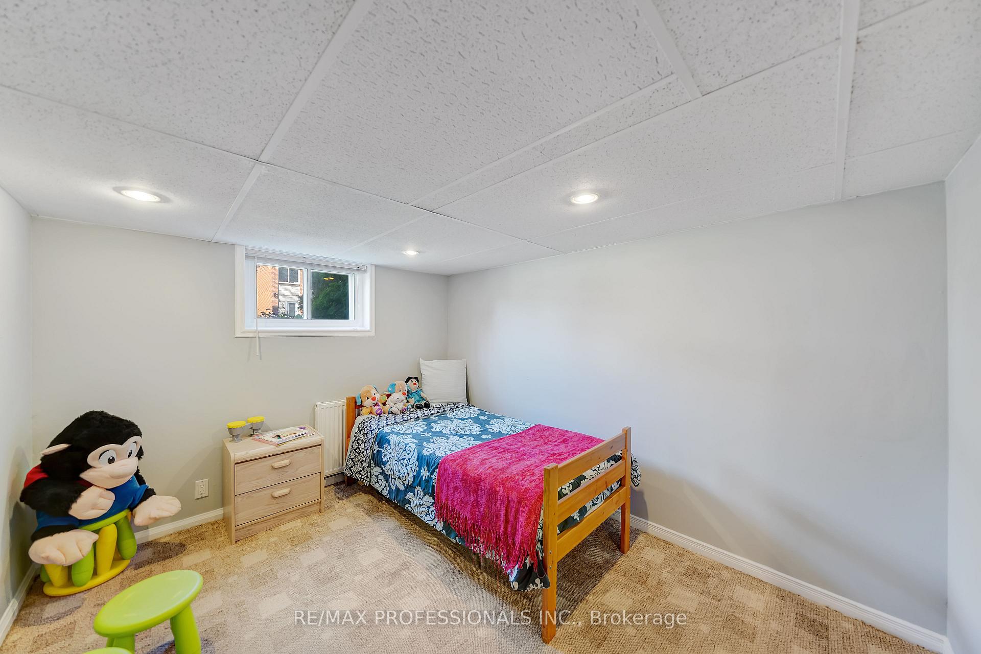9 Thirteenth St, Toronto, ON M8V3H3 | 2 Bedroom 2 Bathroom Detached House | Image 23