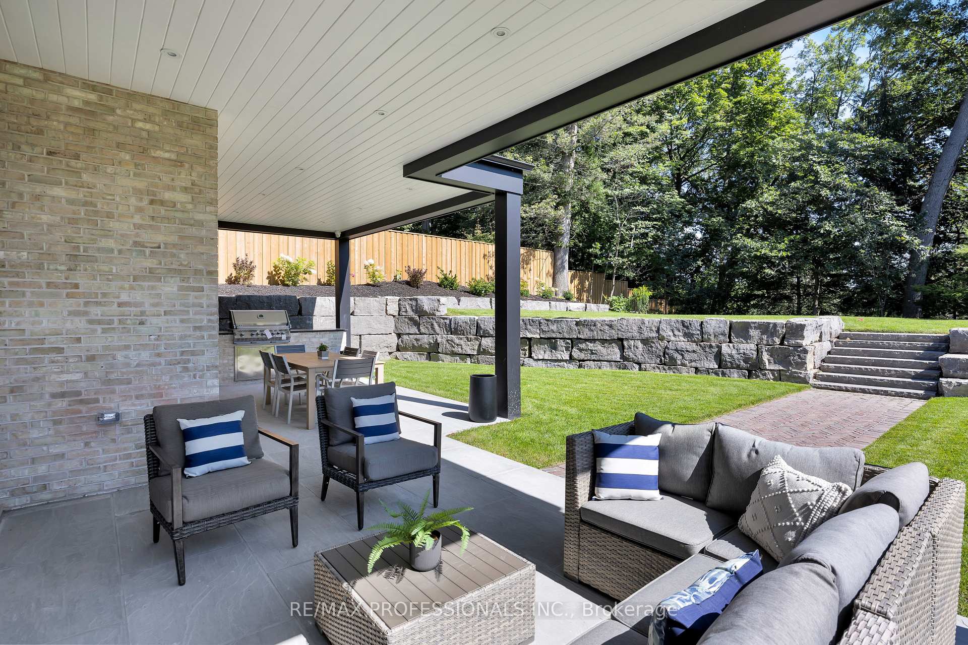 15 Edenbrook Hill, Toronto, ON M9A3Z7 | 4 Bedroom 7 Bathroom Detached House | Image 36
