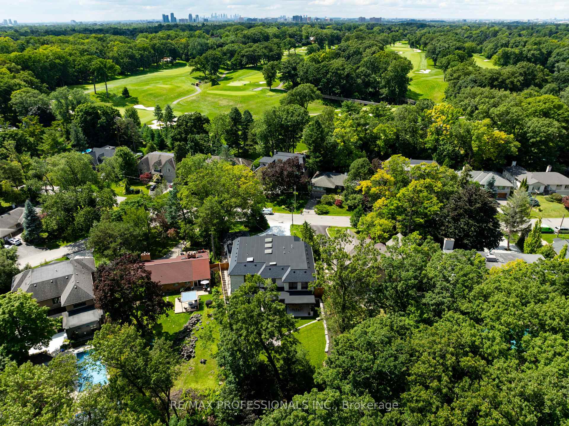 15 Edenbrook Hill, Toronto, ON M9A3Z7 | 4 Bedroom 7 Bathroom Detached House | Image 39