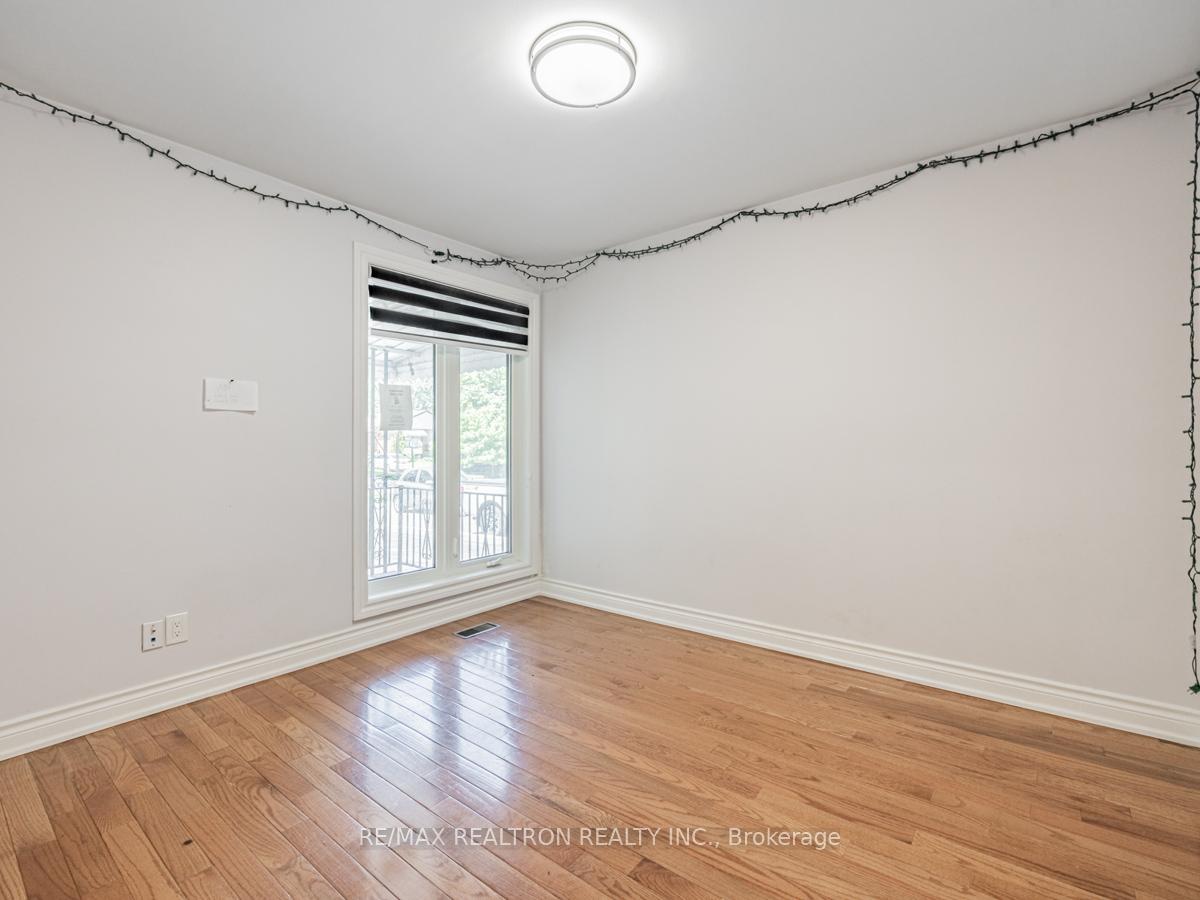 50 Breadner Dr, Toronto, ON M9R3M4 | 3 Bedroom 2 Bathroom Detached House | Image 16