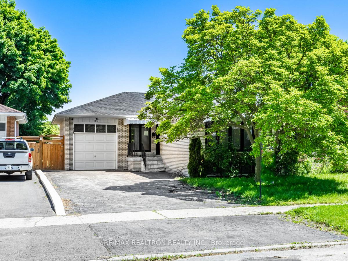 50 Breadner Dr, Toronto, ON M9R3M4 | 3 Bedroom 2 Bathroom Detached House | Image 2