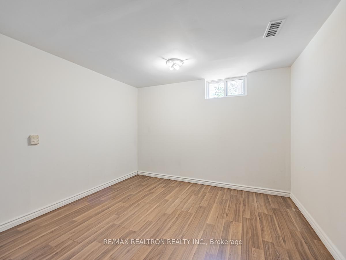50 Breadner Dr, Toronto, ON M9R3M4 | 3 Bedroom 2 Bathroom Detached House | Image 26