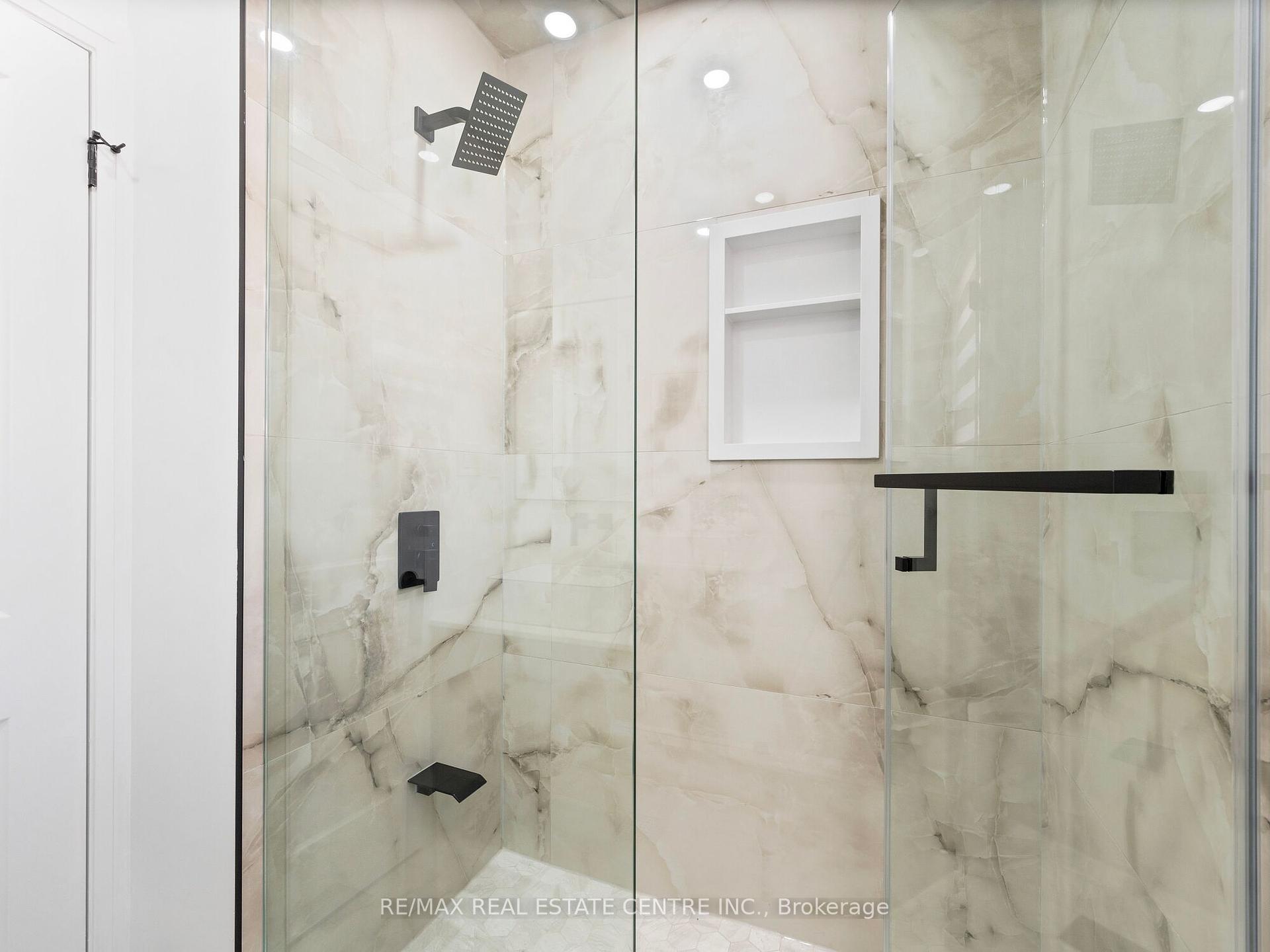 107 Lomar Dr, Toronto, ON M3N1Z5 | 3 Bedroom 3 Bathroom Semi-Detached House | Image 30