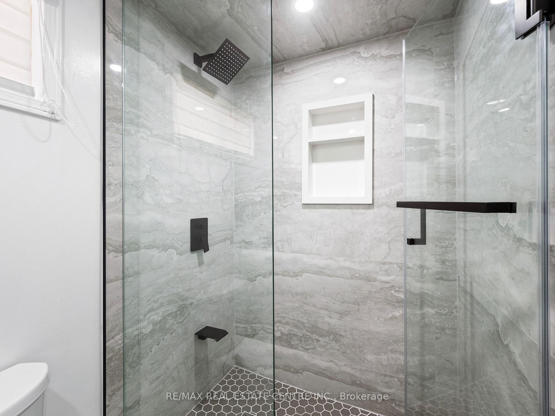 107 Lomar Dr, Toronto, ON M3N1Z5 | 3 Bedroom 3 Bathroom Semi-Detached House | Image 37