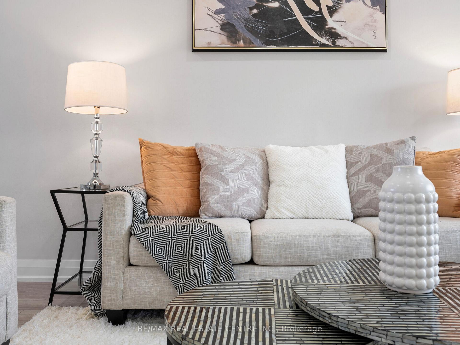 107 Lomar Dr, Toronto, ON M3N1Z5 | 3 Bedroom 3 Bathroom Semi-Detached House | Image 6